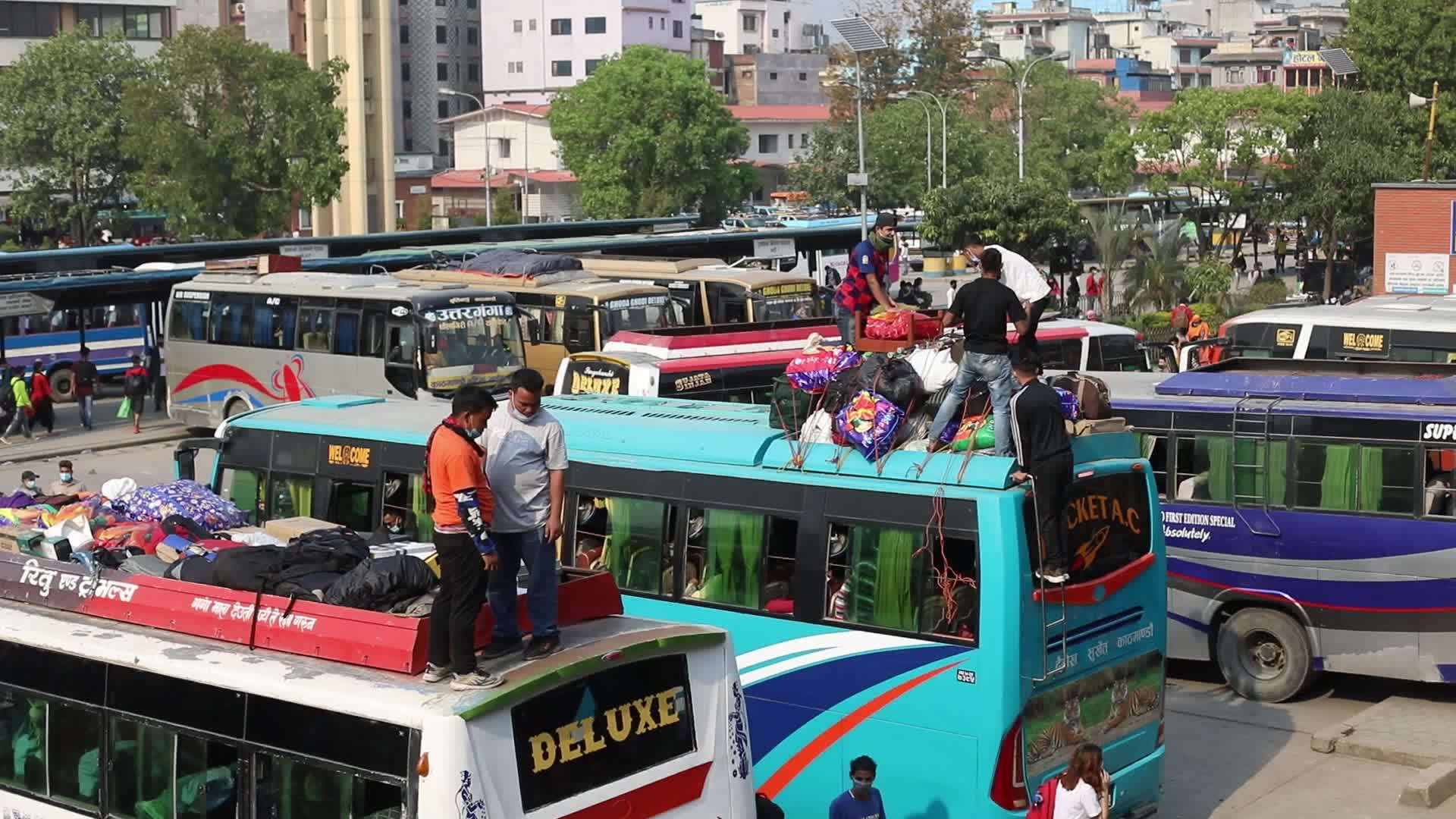 People Leaves Kathmandu Concerns About The Spread Of COVID-19