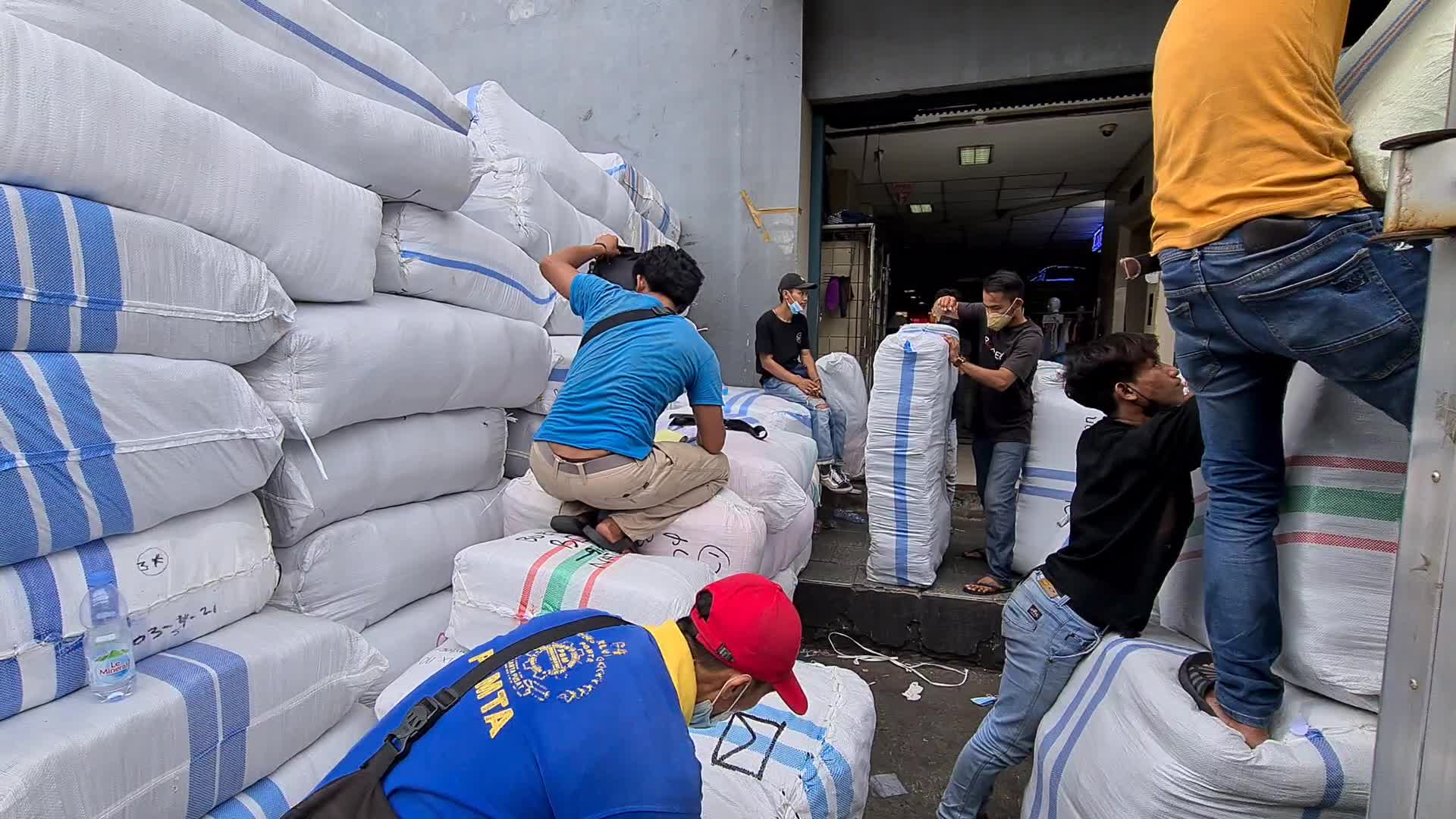 Garment market in Indonesia