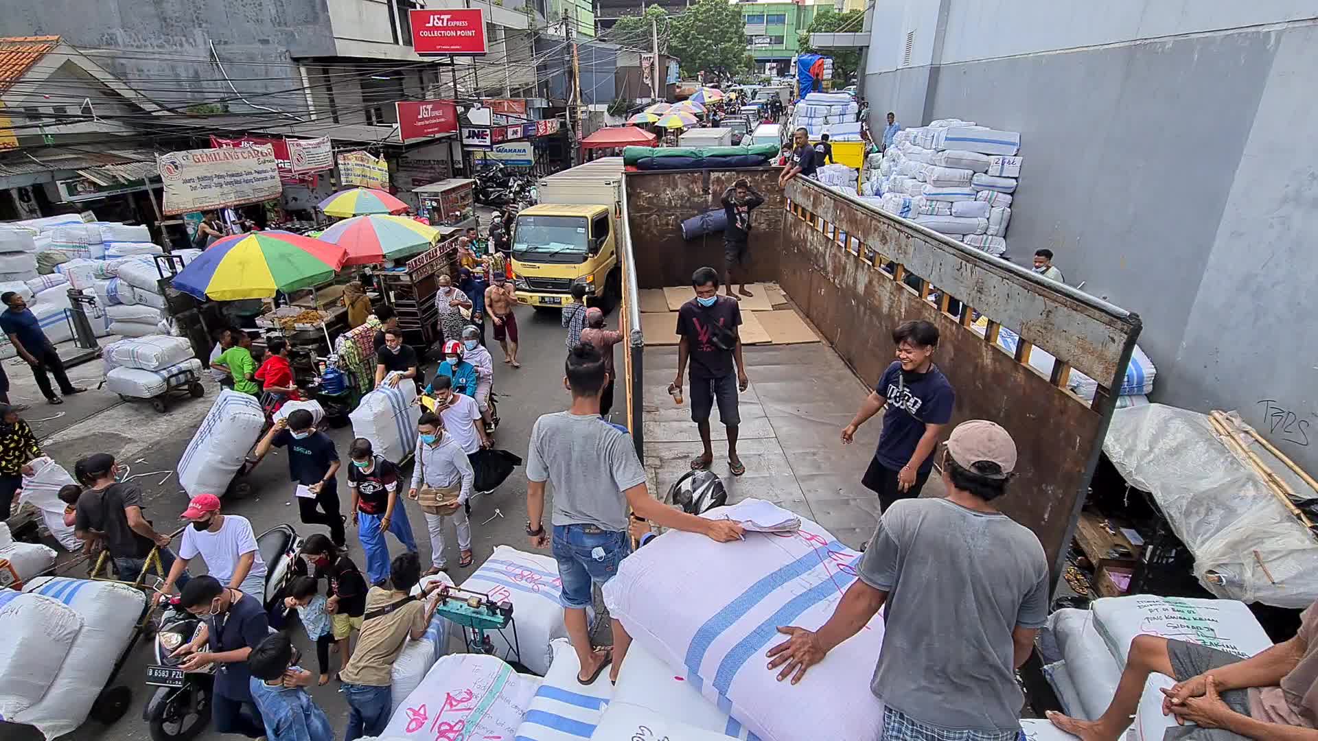 Garment market in Indonesia