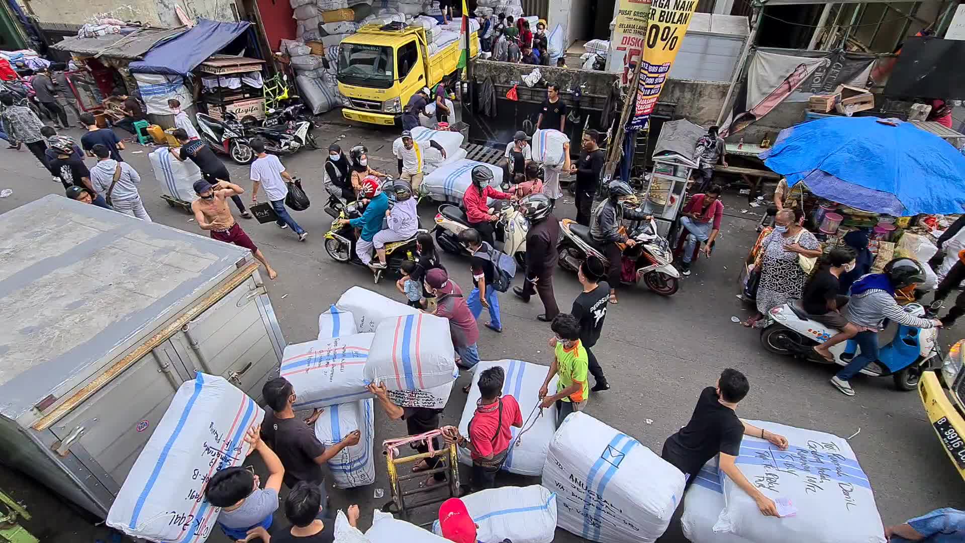 Garment market in Indonesia