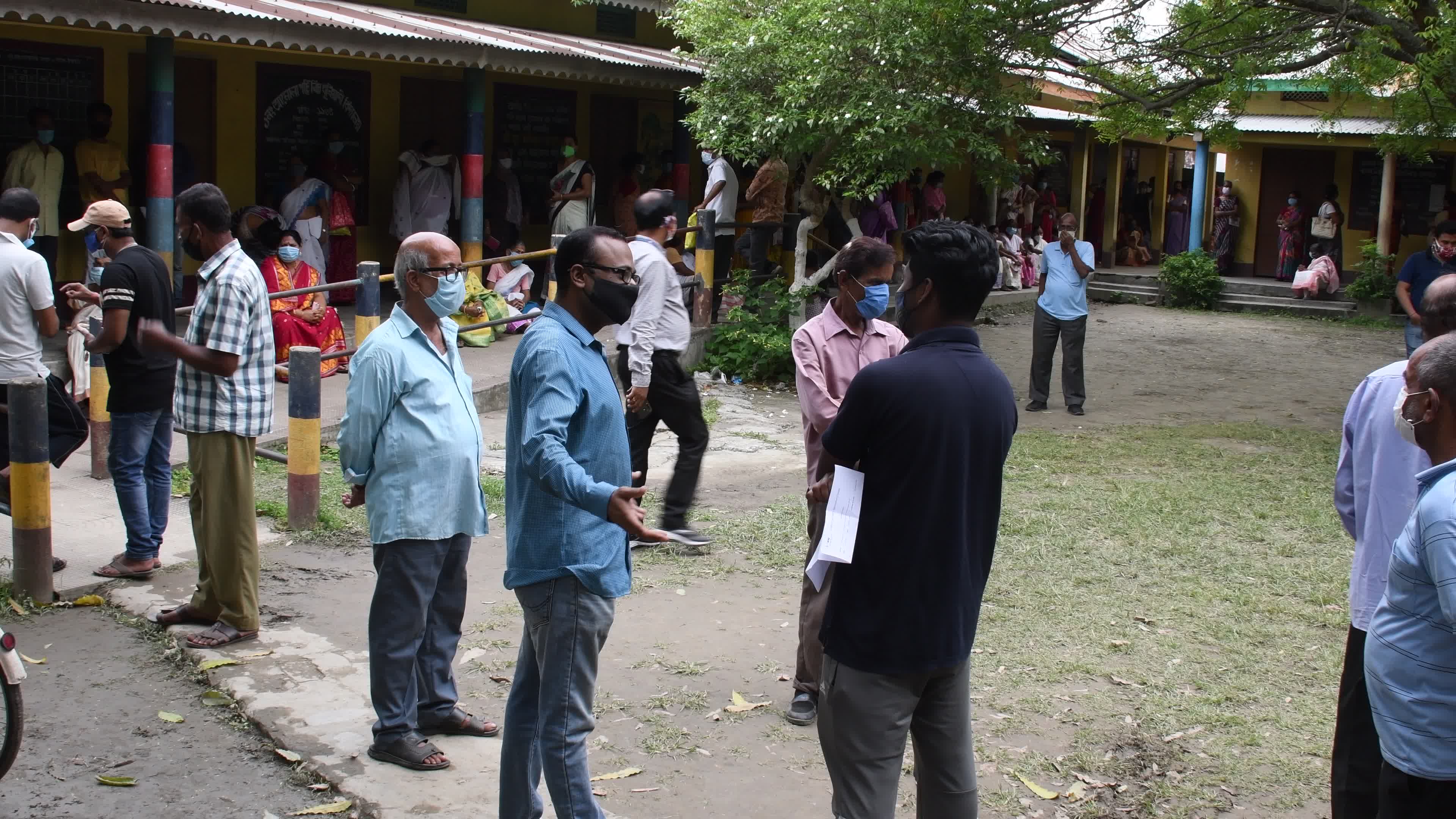 Vaccination Continues Against Covid-19 in India 