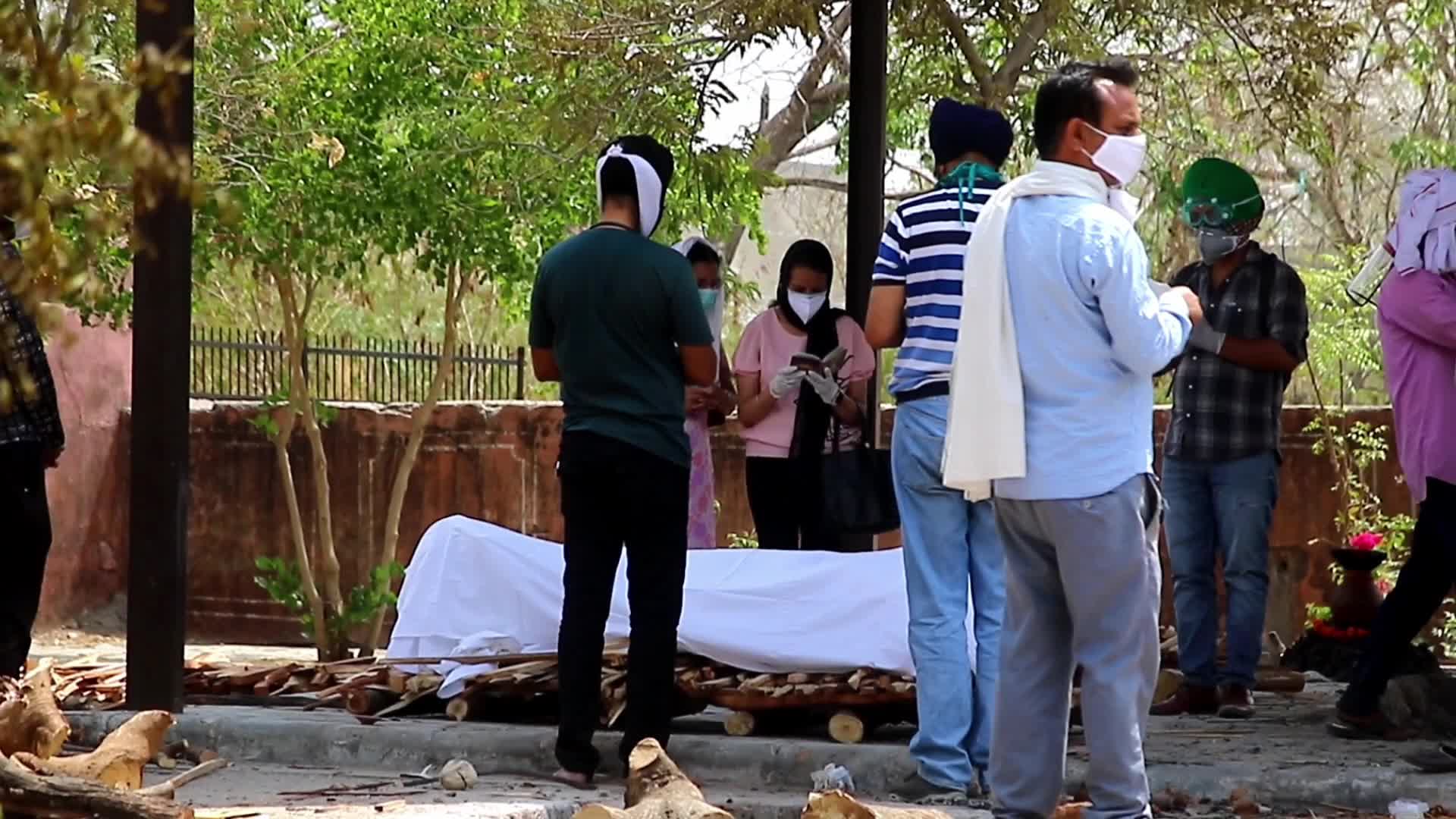 Mass cremation for Covid-19 victims in Jaipur, India