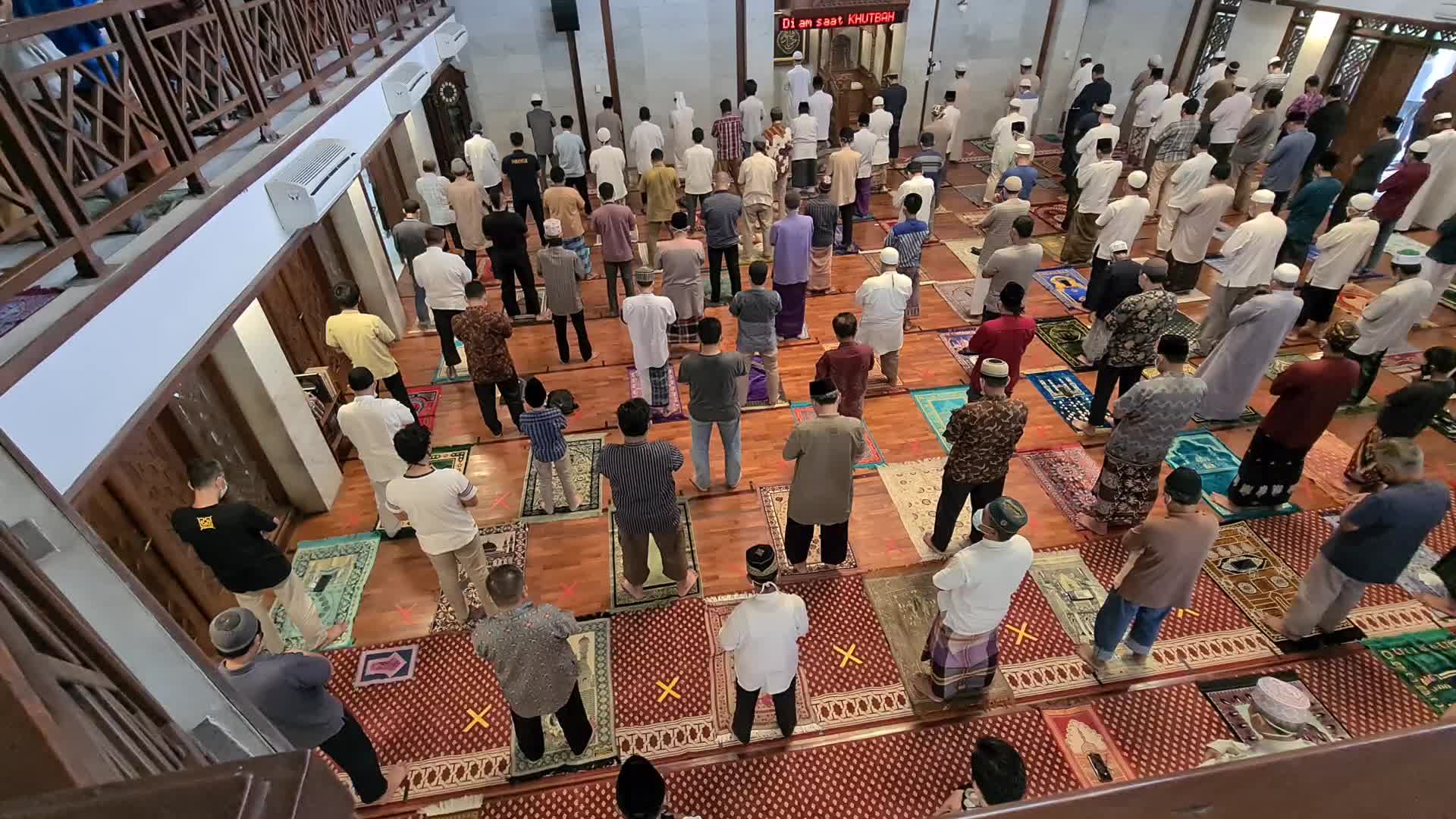 Last Friday Prayer of Ramadan in Indonesia amid the Covid-19 pandemic