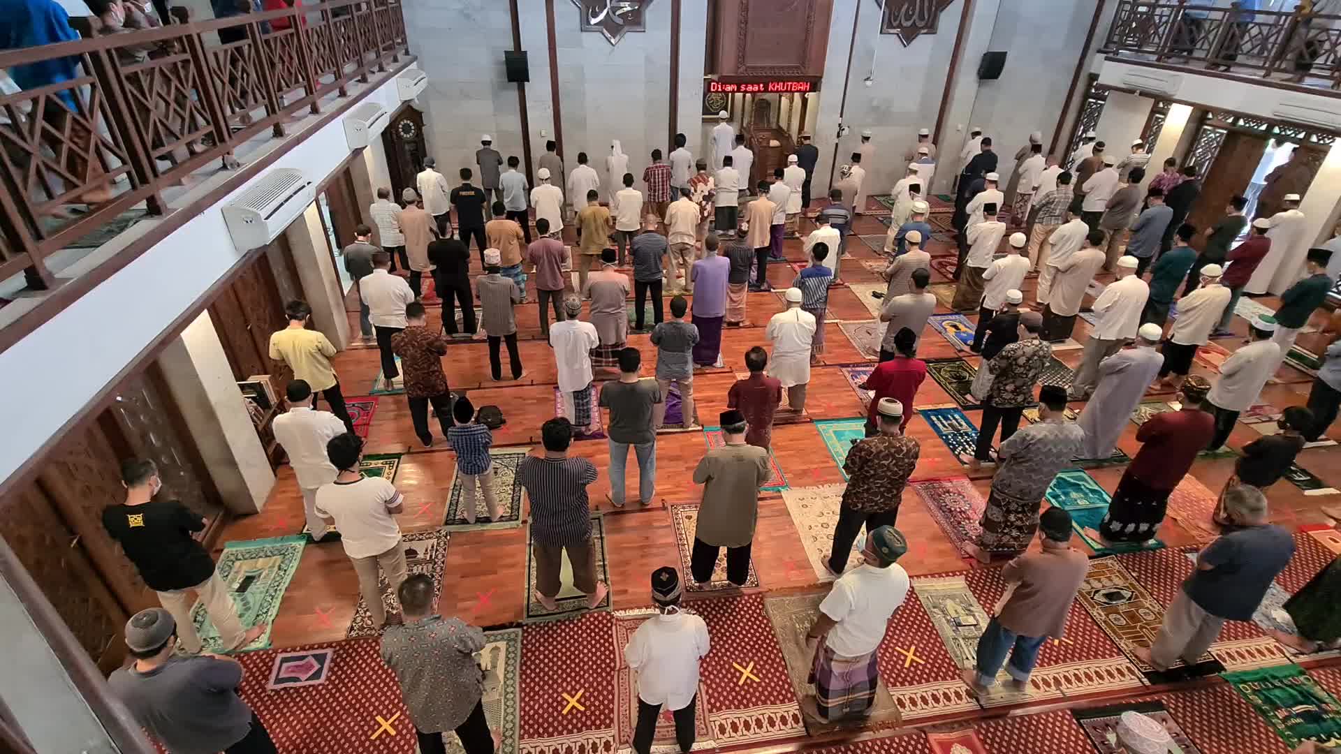 Last Friday Prayer of Ramadan in Indonesia amid the Covid-19 pandemic