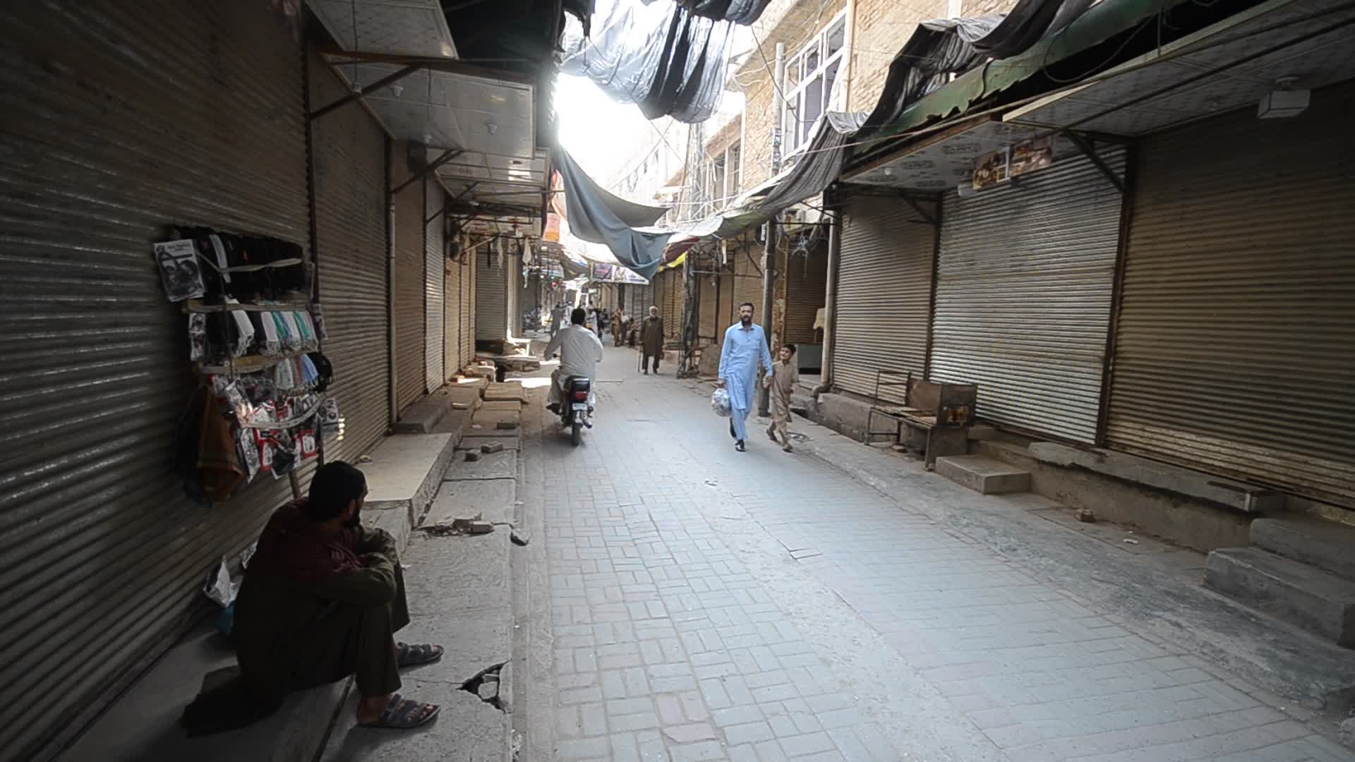 Coronavirus lockdown in Peshawar