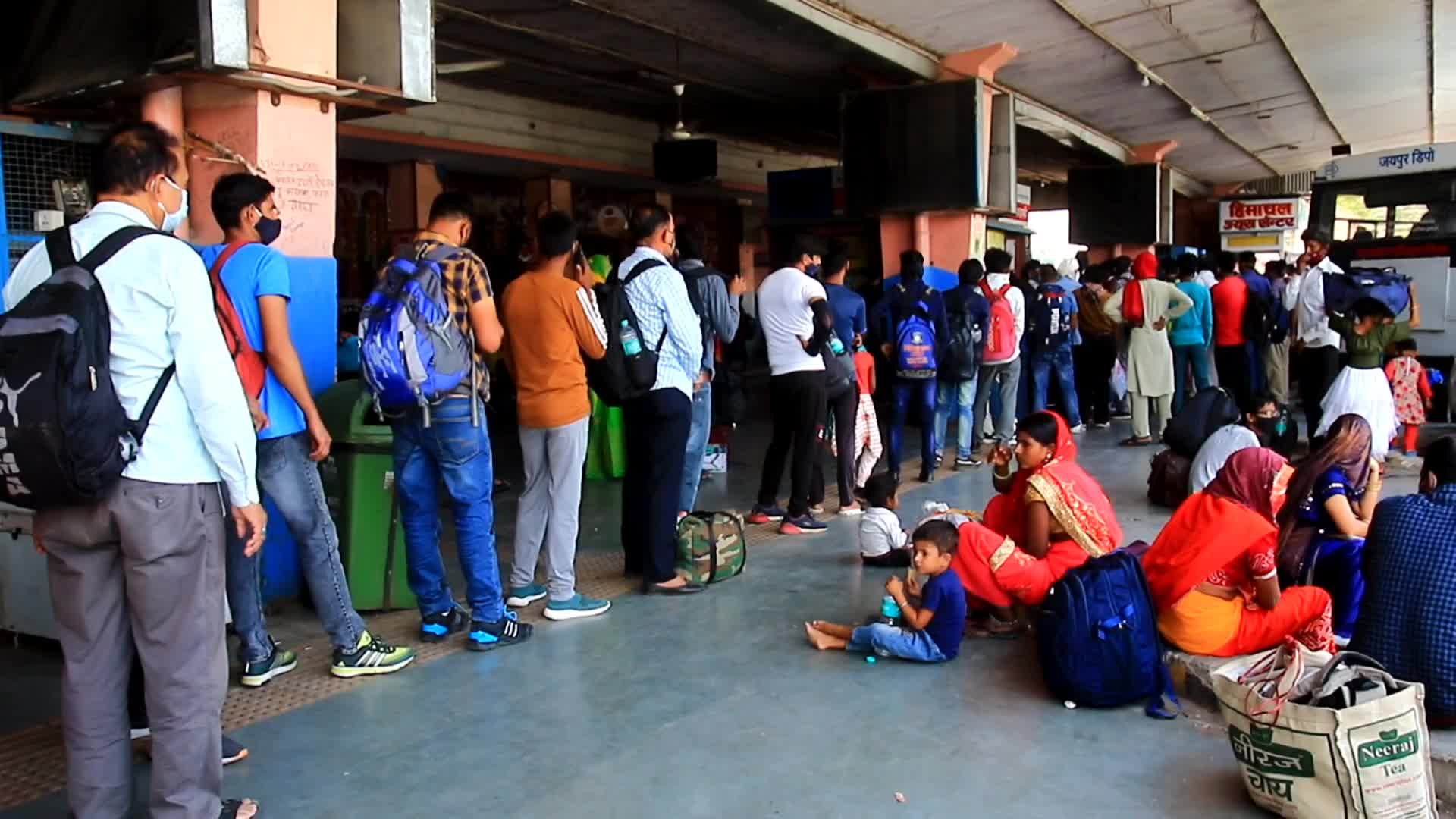 Passengers At Bus Stand In Jaipur