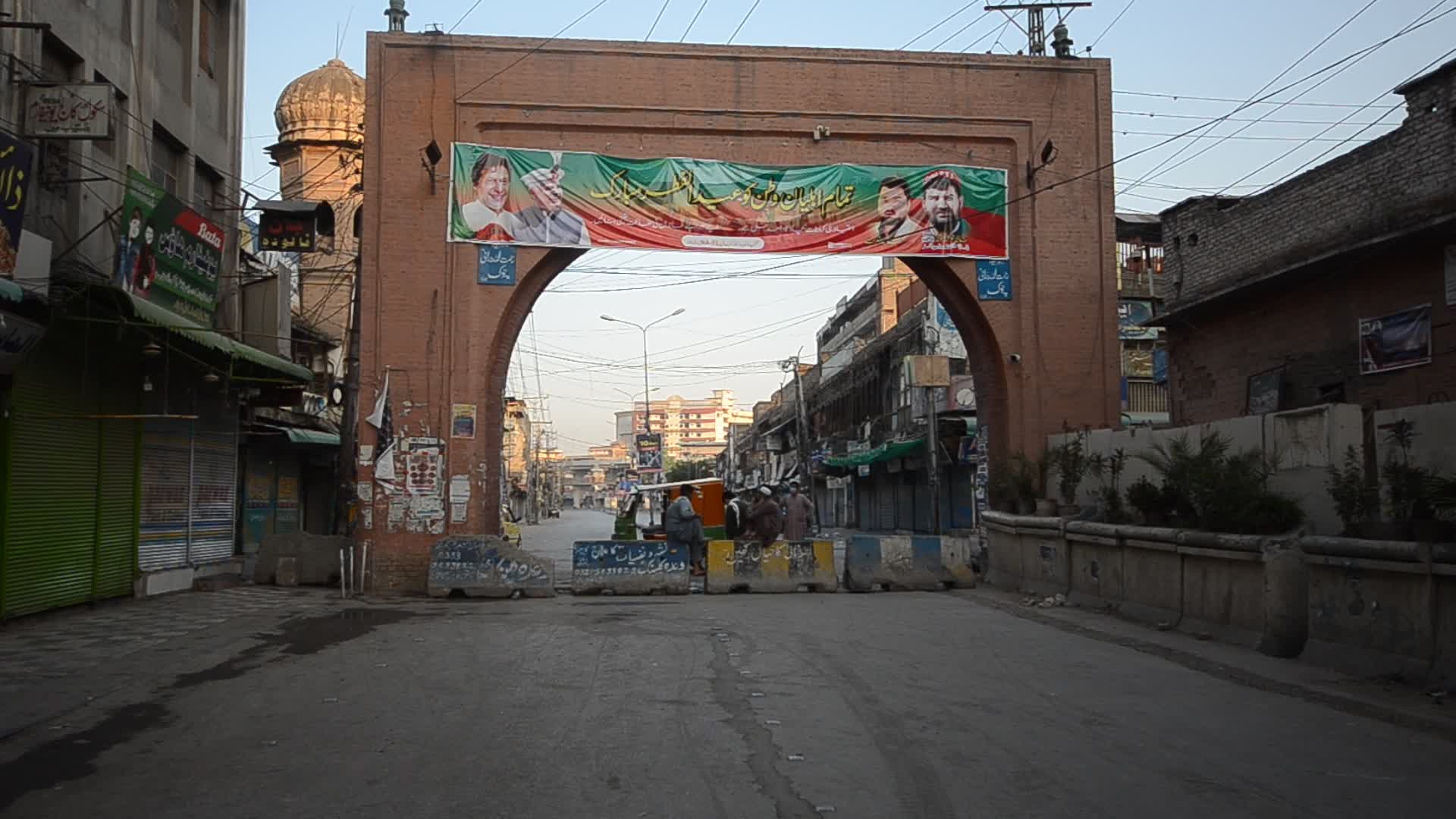 17 day lockdown continues in Pakistan