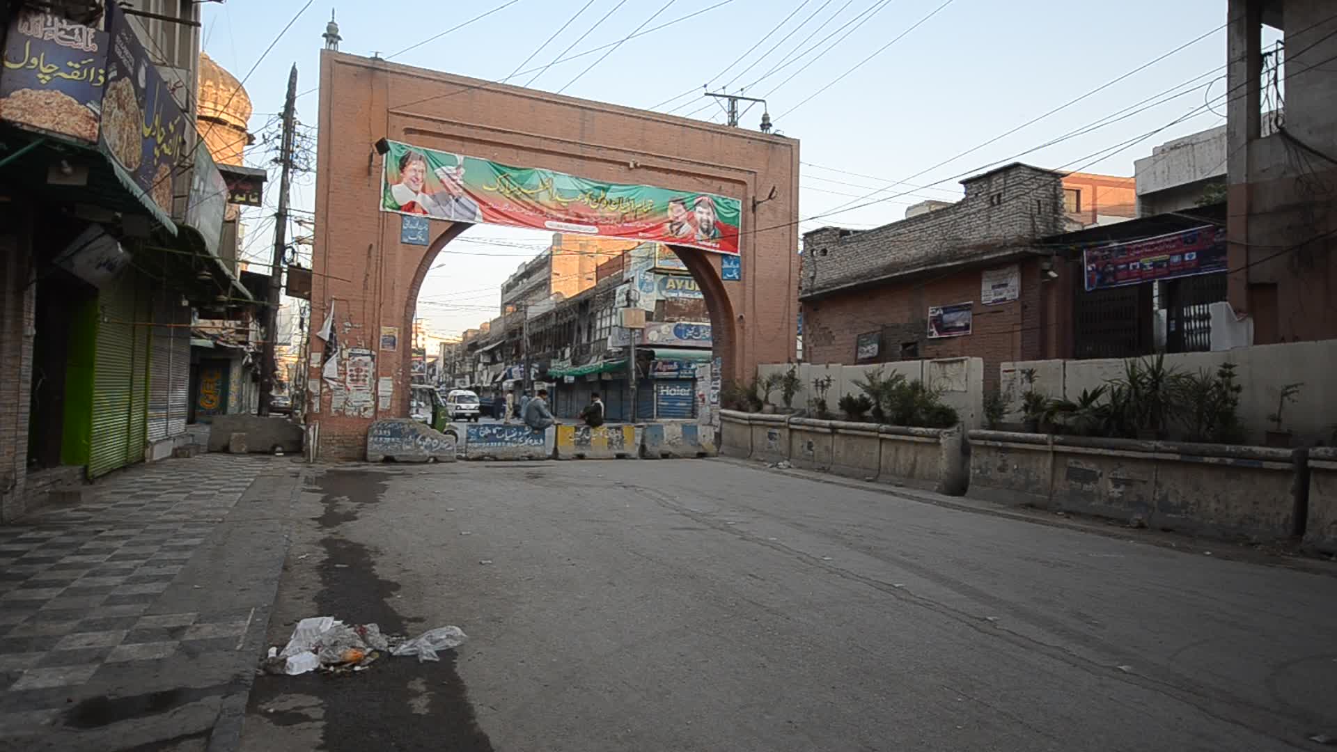 17 day lockdown continues in Pakistan