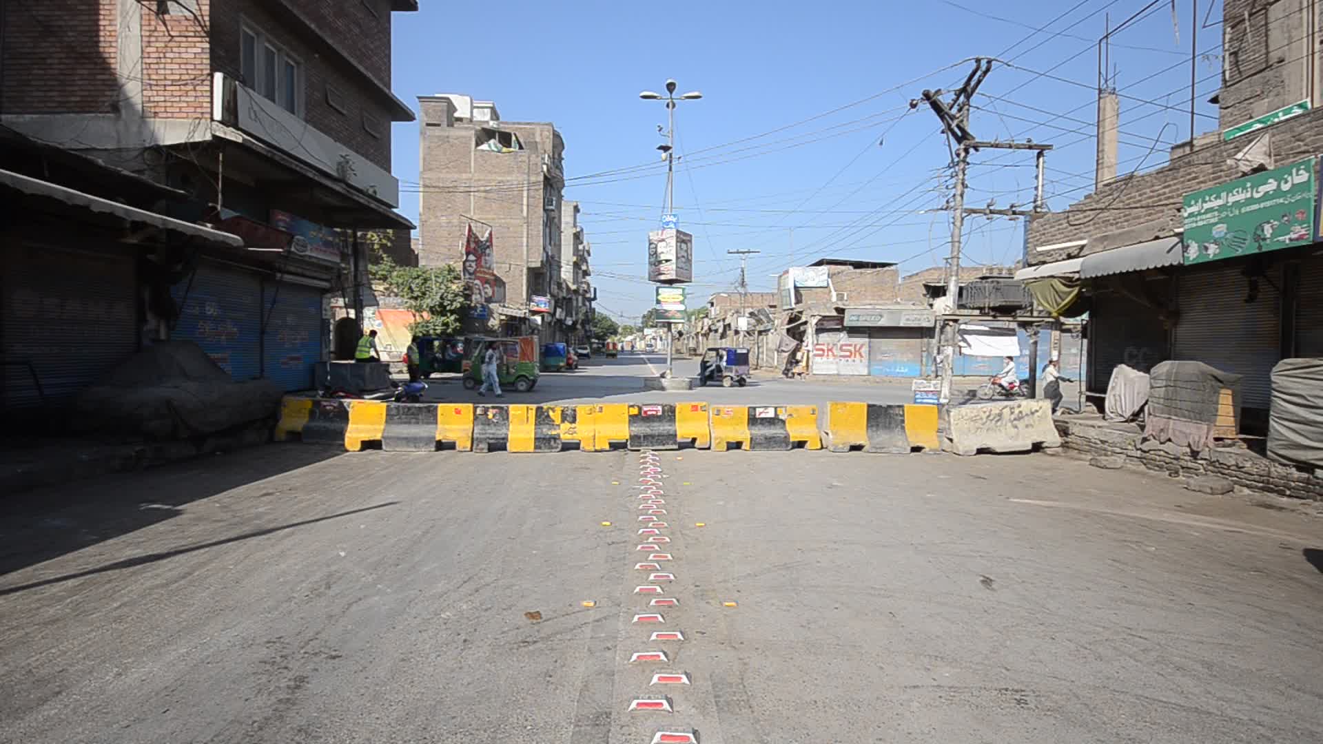 17 day lockdown continues in Pakistan