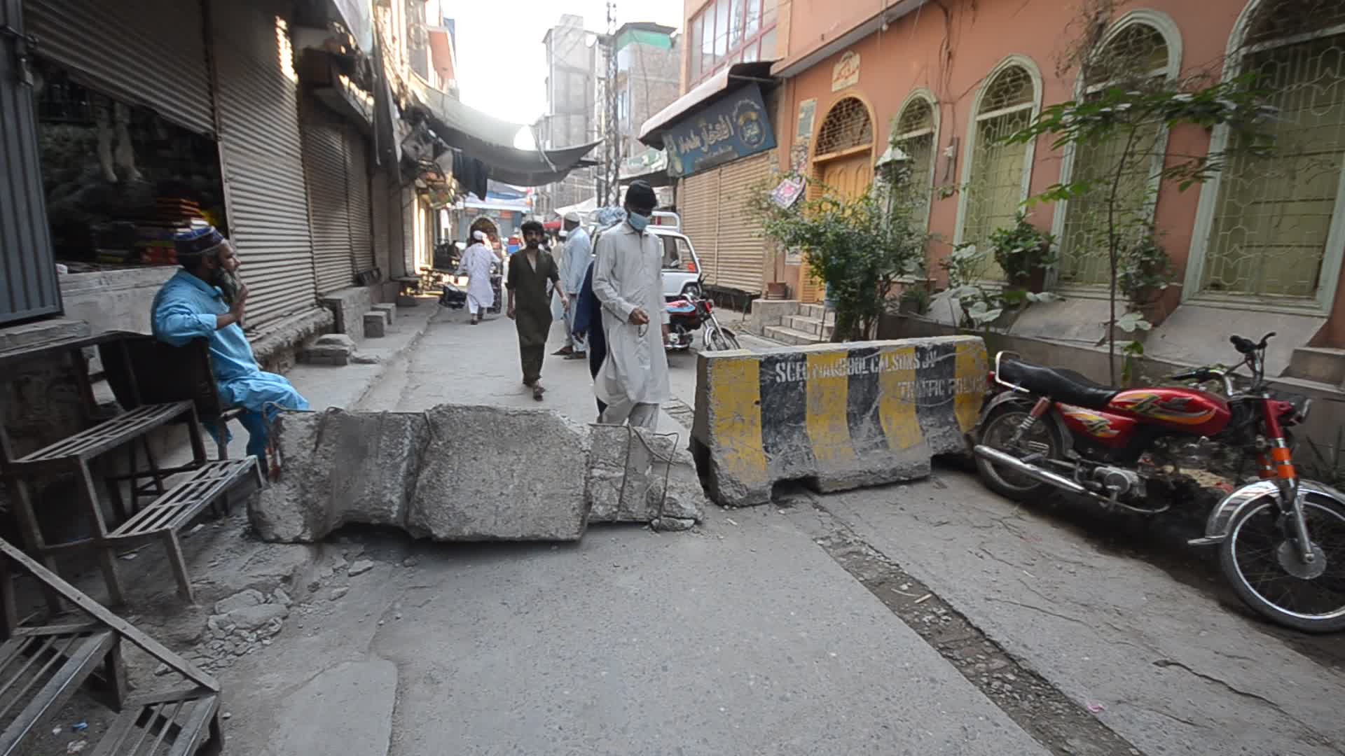 17 day lockdown continues in Pakistan