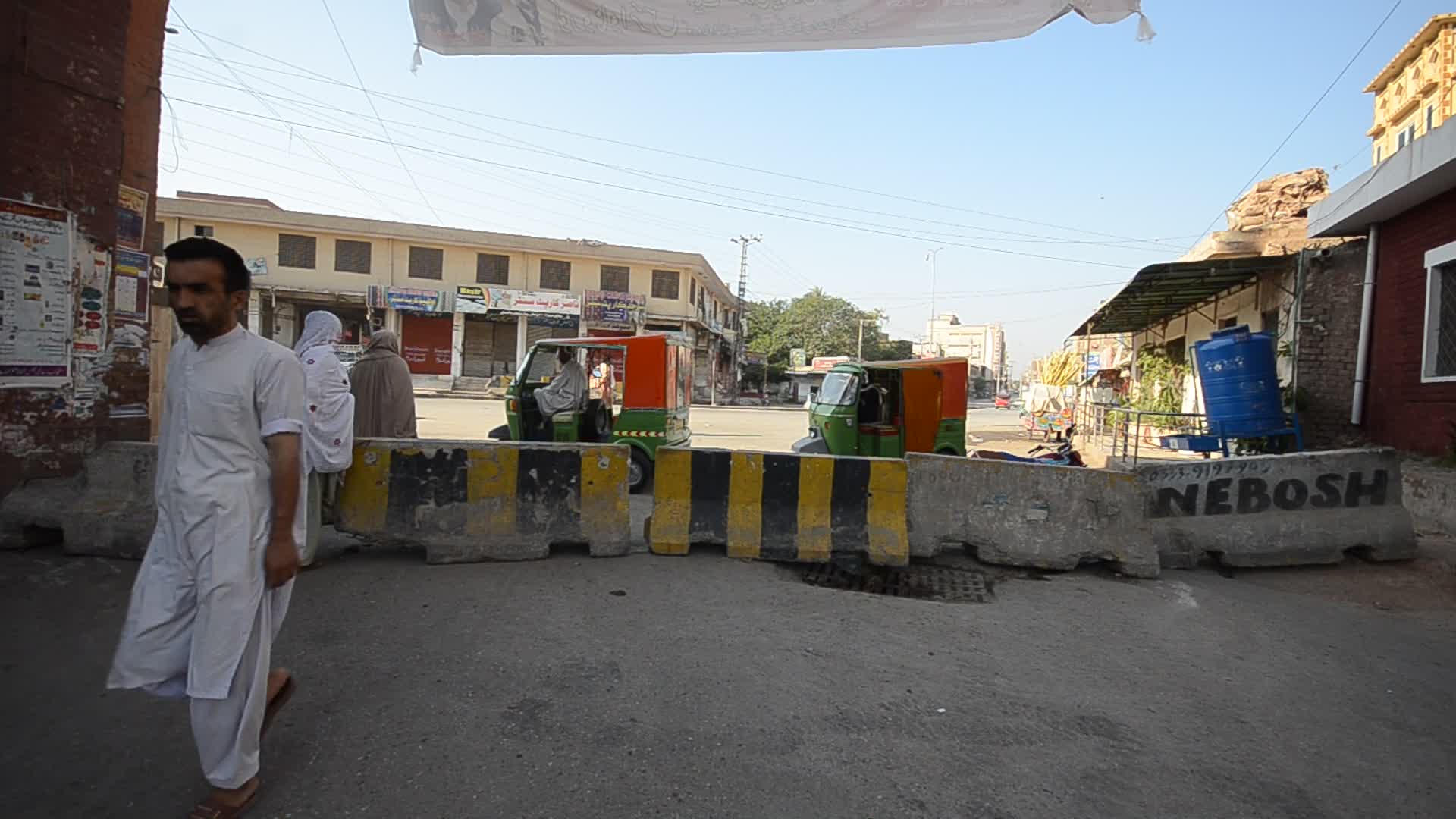 17 day lockdown continues in Pakistan