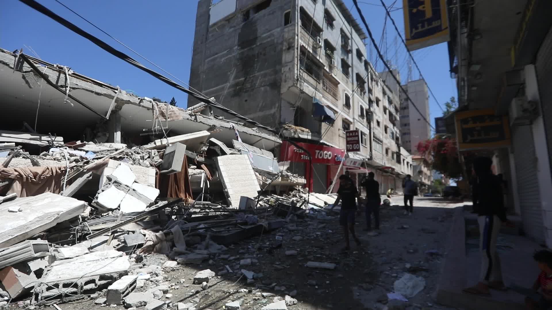 Al-Sharouk tower collapsed after an Israeli airstrike