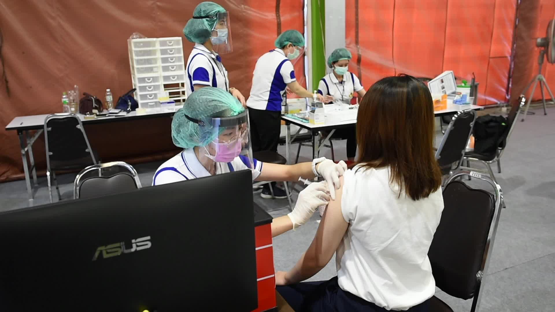 Start of Vaccination Against COVID 19 for Bangkok Citizens