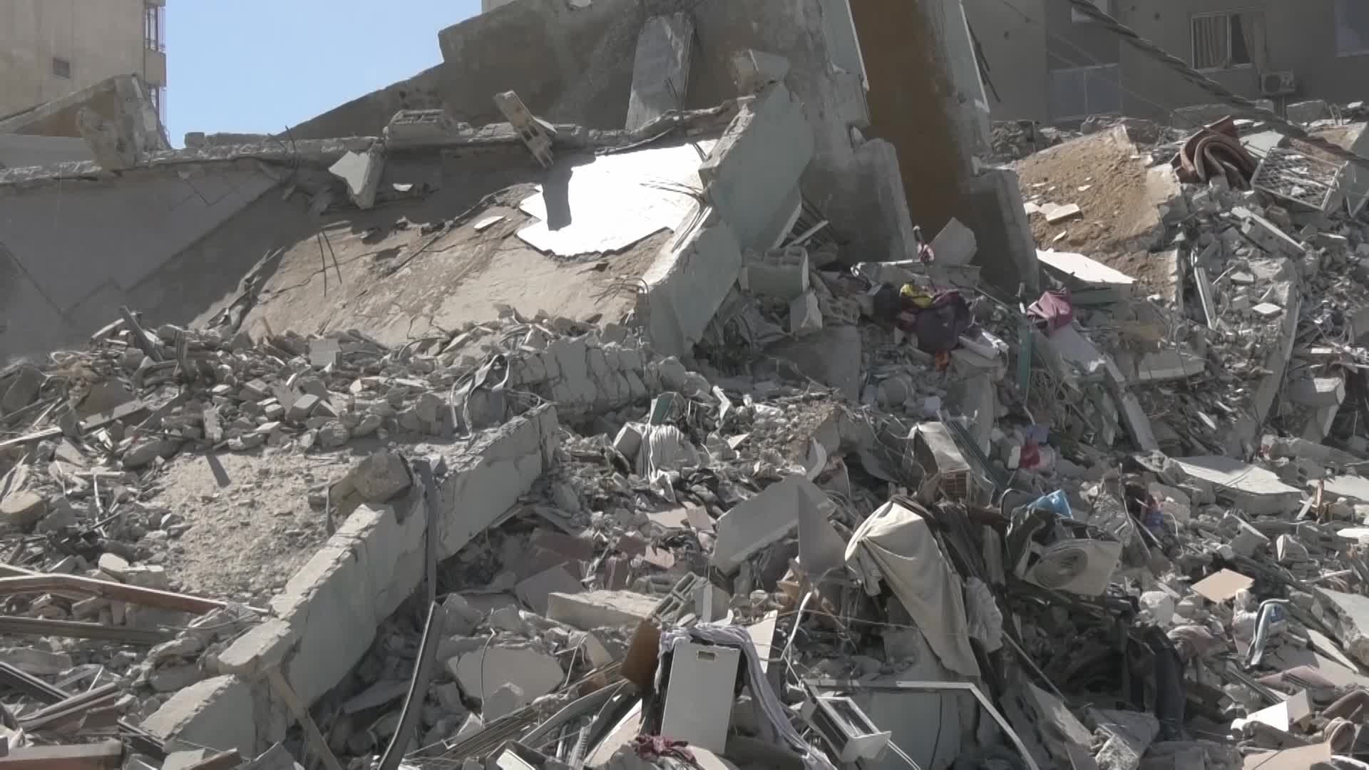 Israel strike destroys Gaza tower housing media organizations