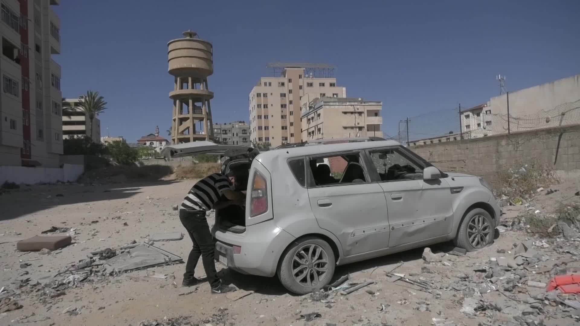 Israel strike destroys Gaza tower housing media organizations