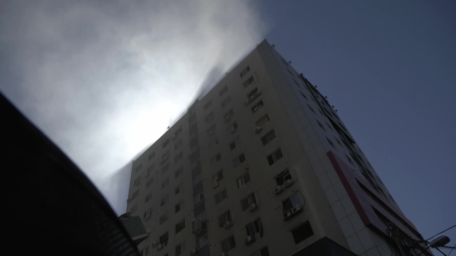 Israel strike destroys Gaza tower housing media organizations