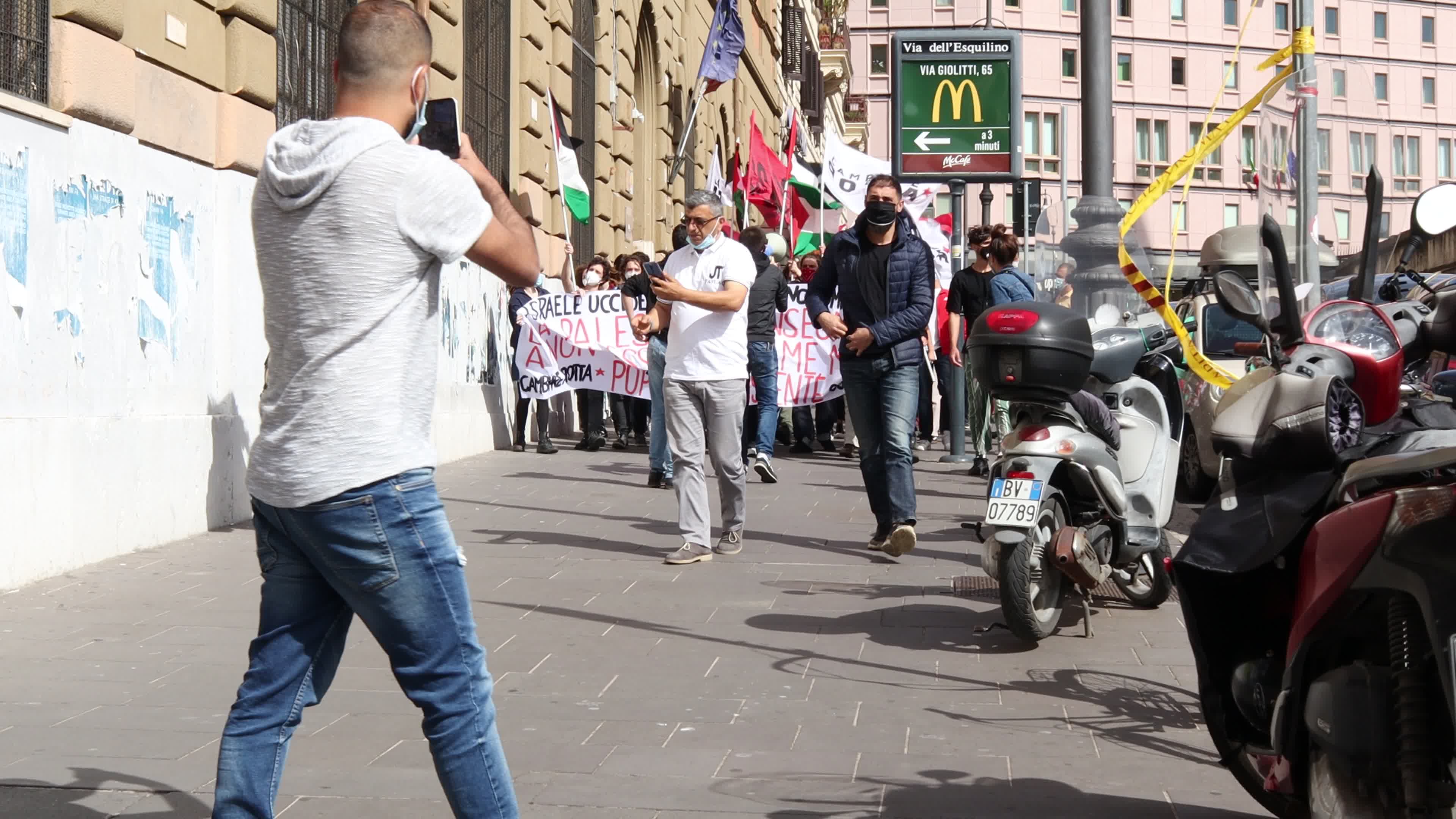 Demonstration in solidarity with the Palestinian people