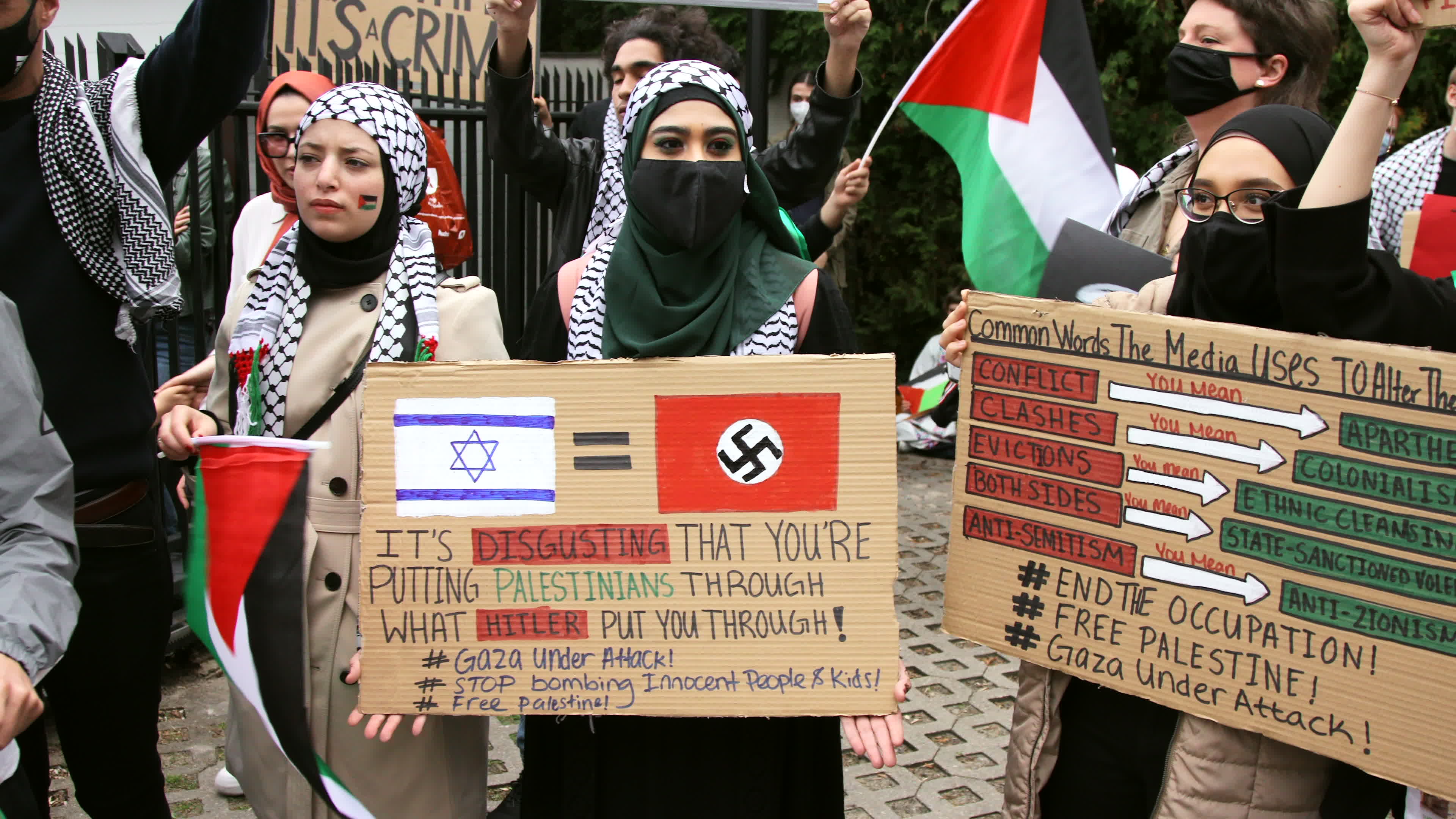 Hundreds rally in support of Palestine in Warsaw