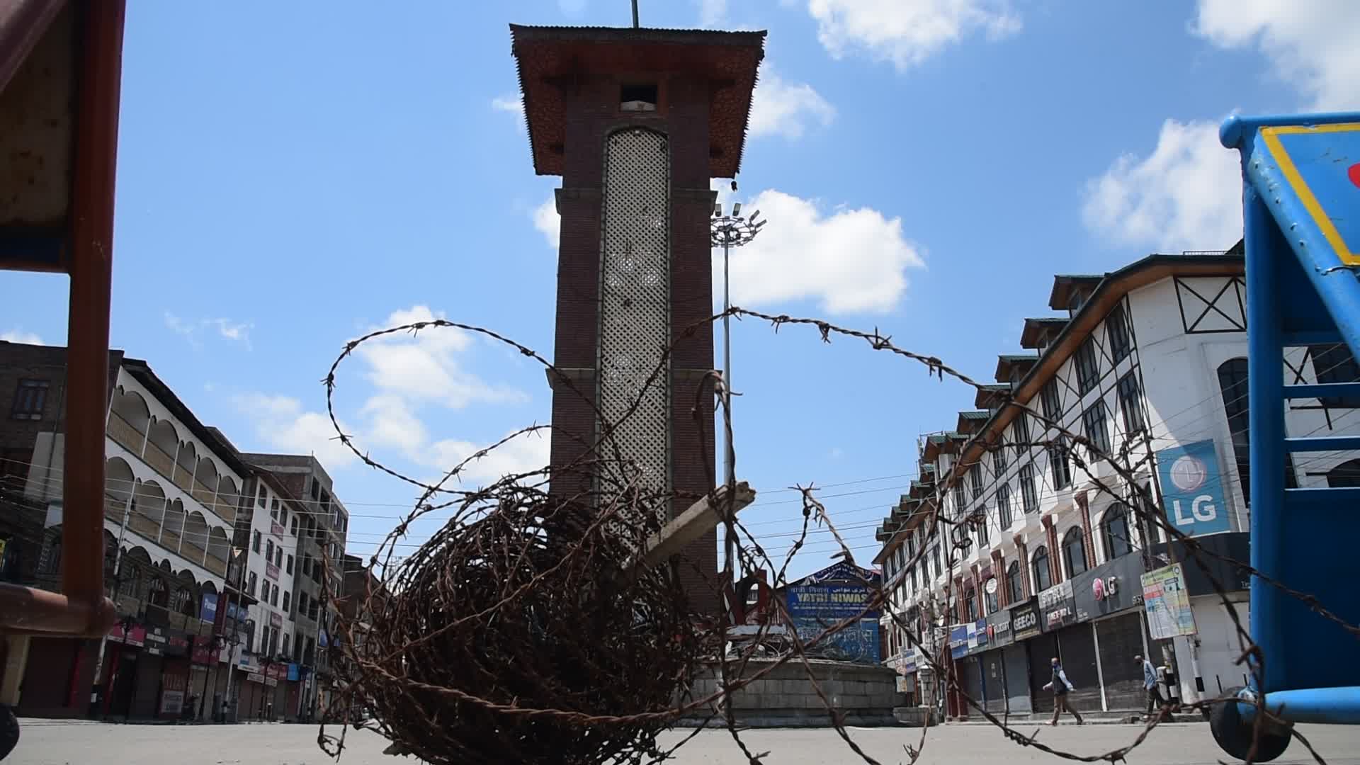 Coronavirus restrictions in Srinagar, India