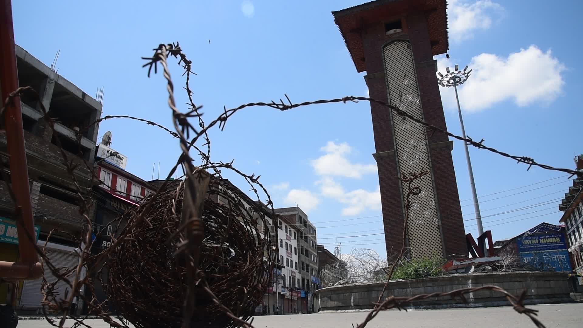 Coronavirus restrictions in Srinagar, India