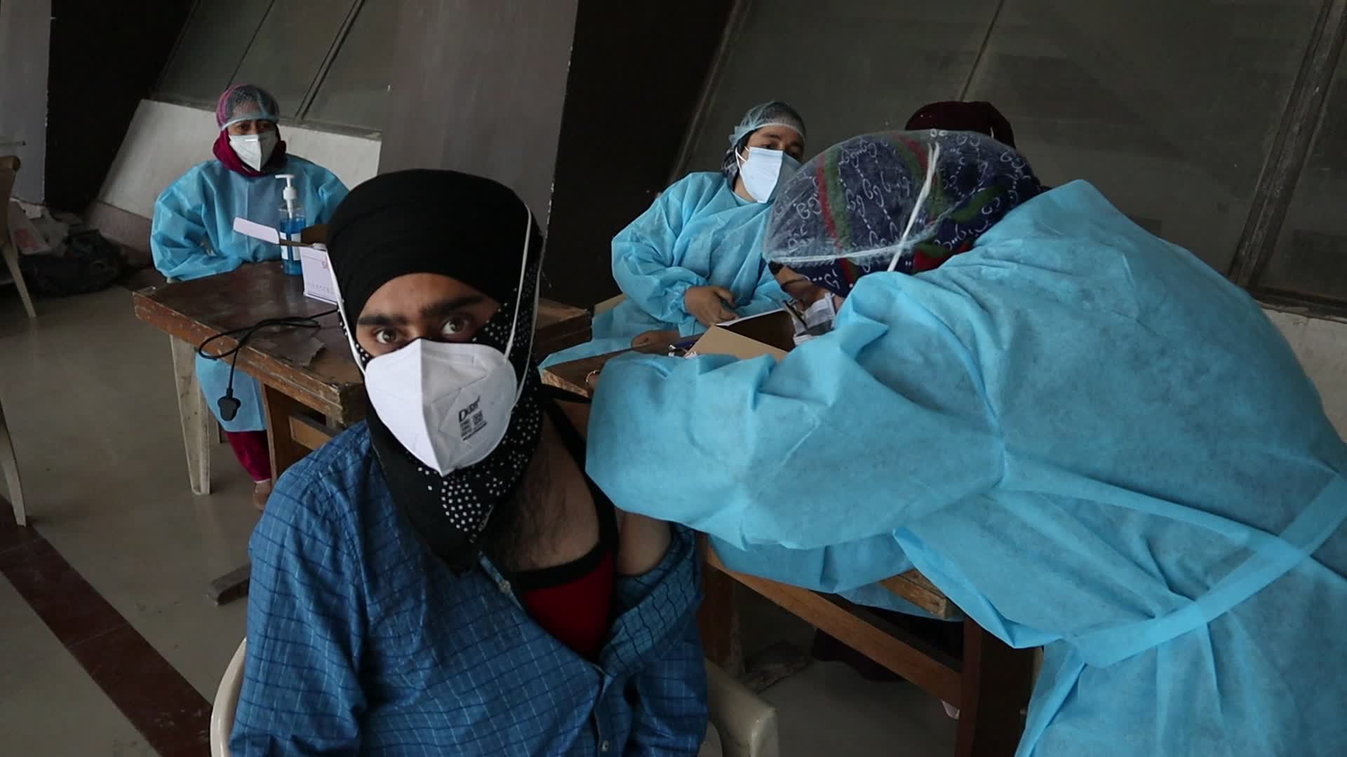 Covid-19 Vaccination In Kashmir 