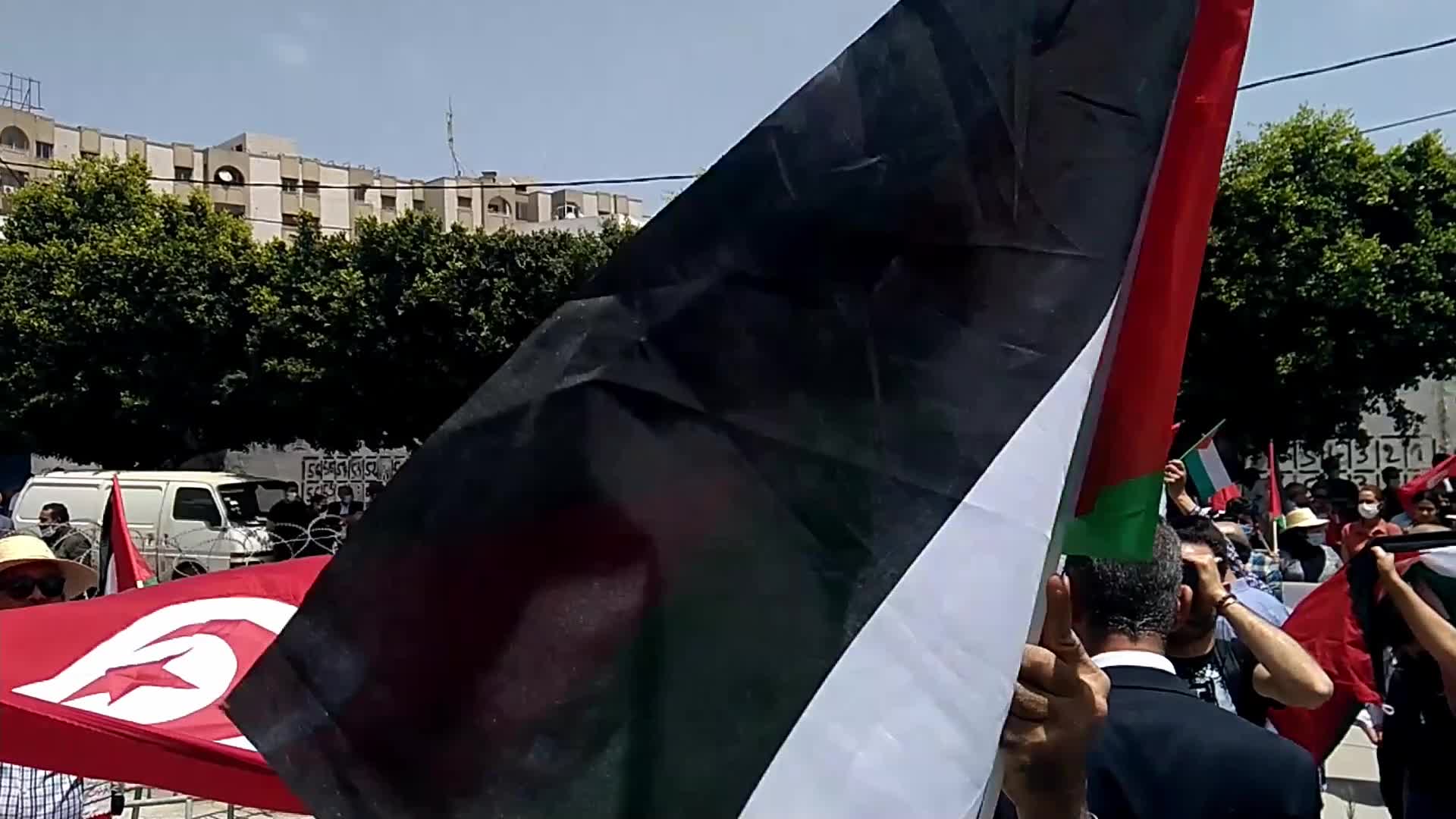 Tunisians Call for Criminalization of Normalization with Israel In Tunis