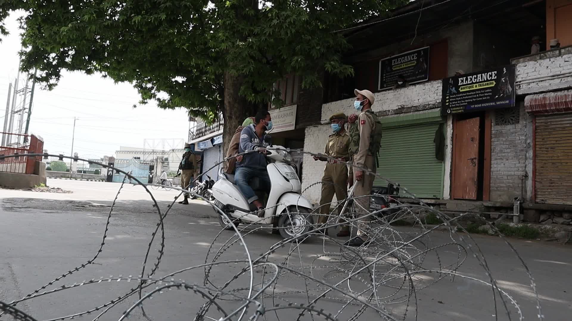 Coronavirus lockdown in Kashmir