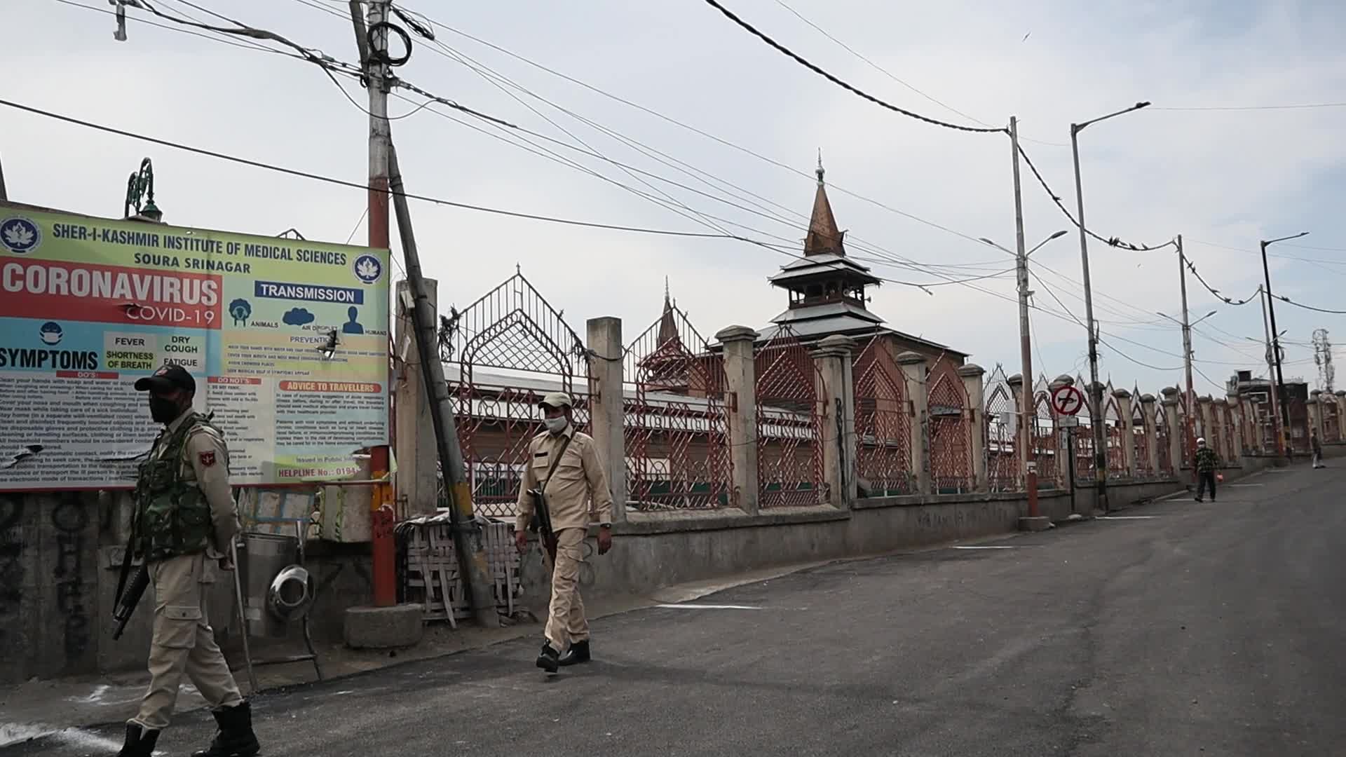 Coronavirus lockdown in Kashmir