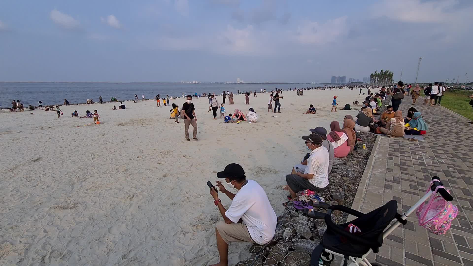 Daily life in Indonesia amid the Covid-19 pandemic