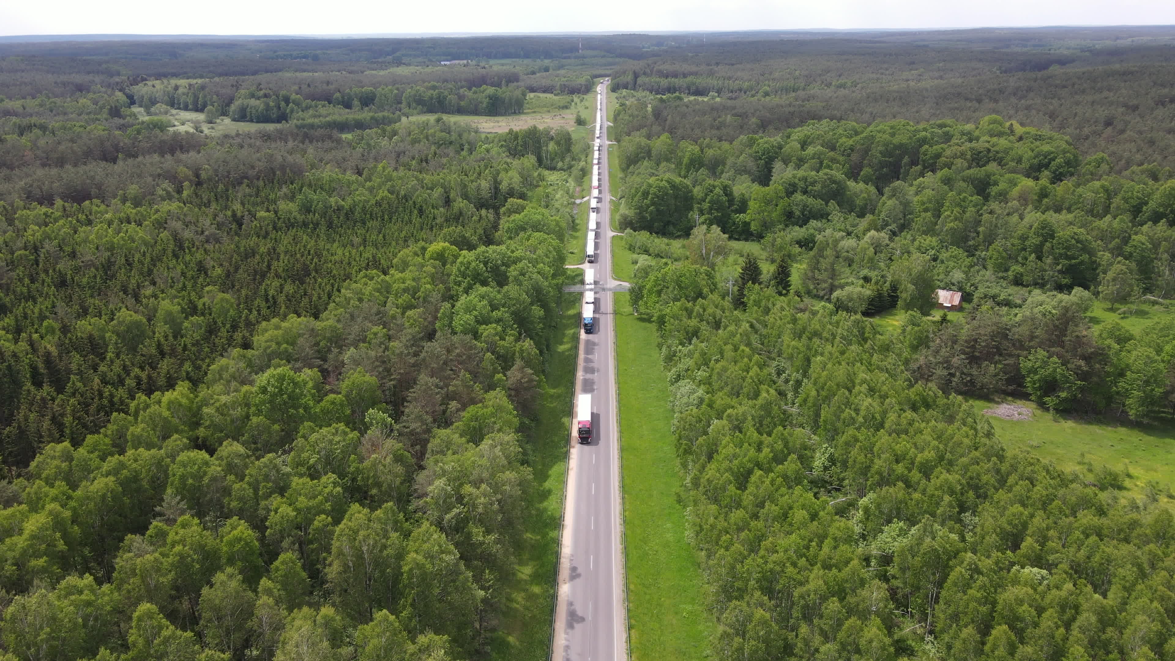 Trucks stuck at Polish-Belarusian border