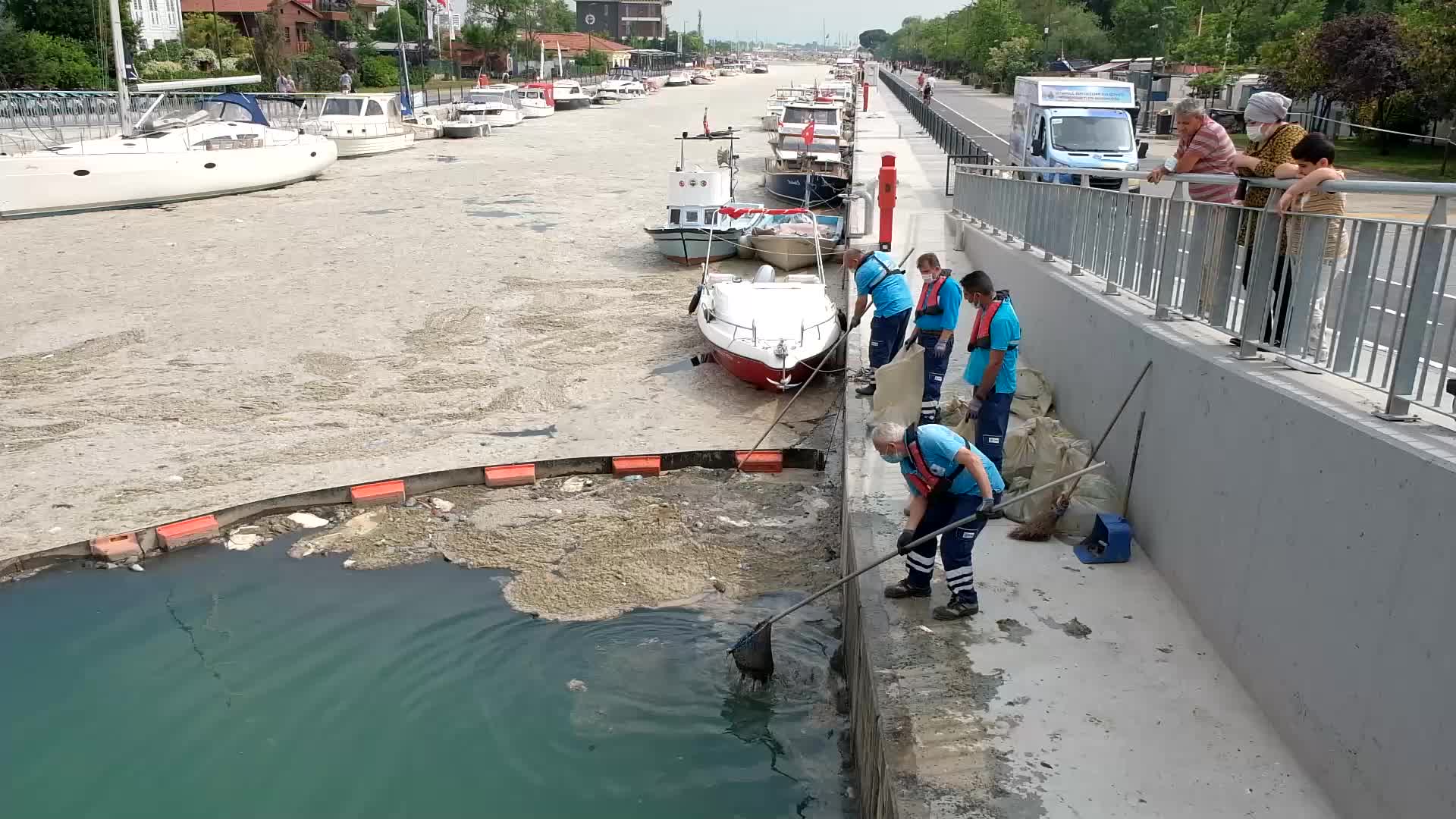Marmara Sea Was Covered With Mucilage