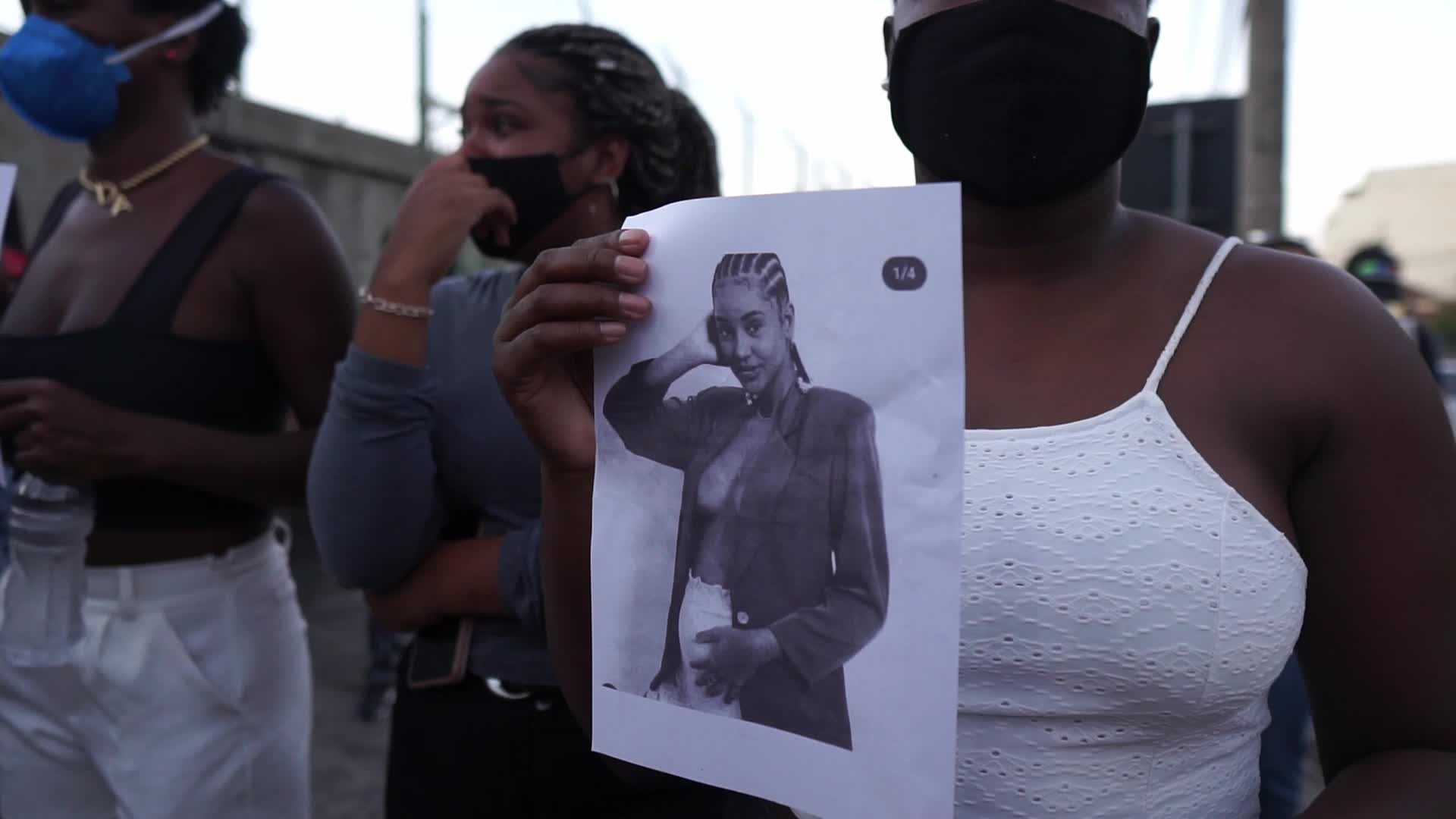 Protest in Rio as pregnant 24-year-old killed amid police raid