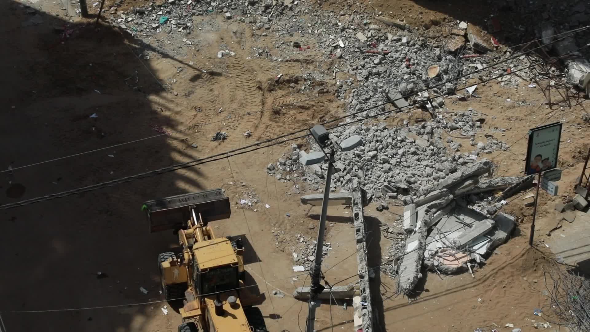 Clean-up of rubbles in Gaza City