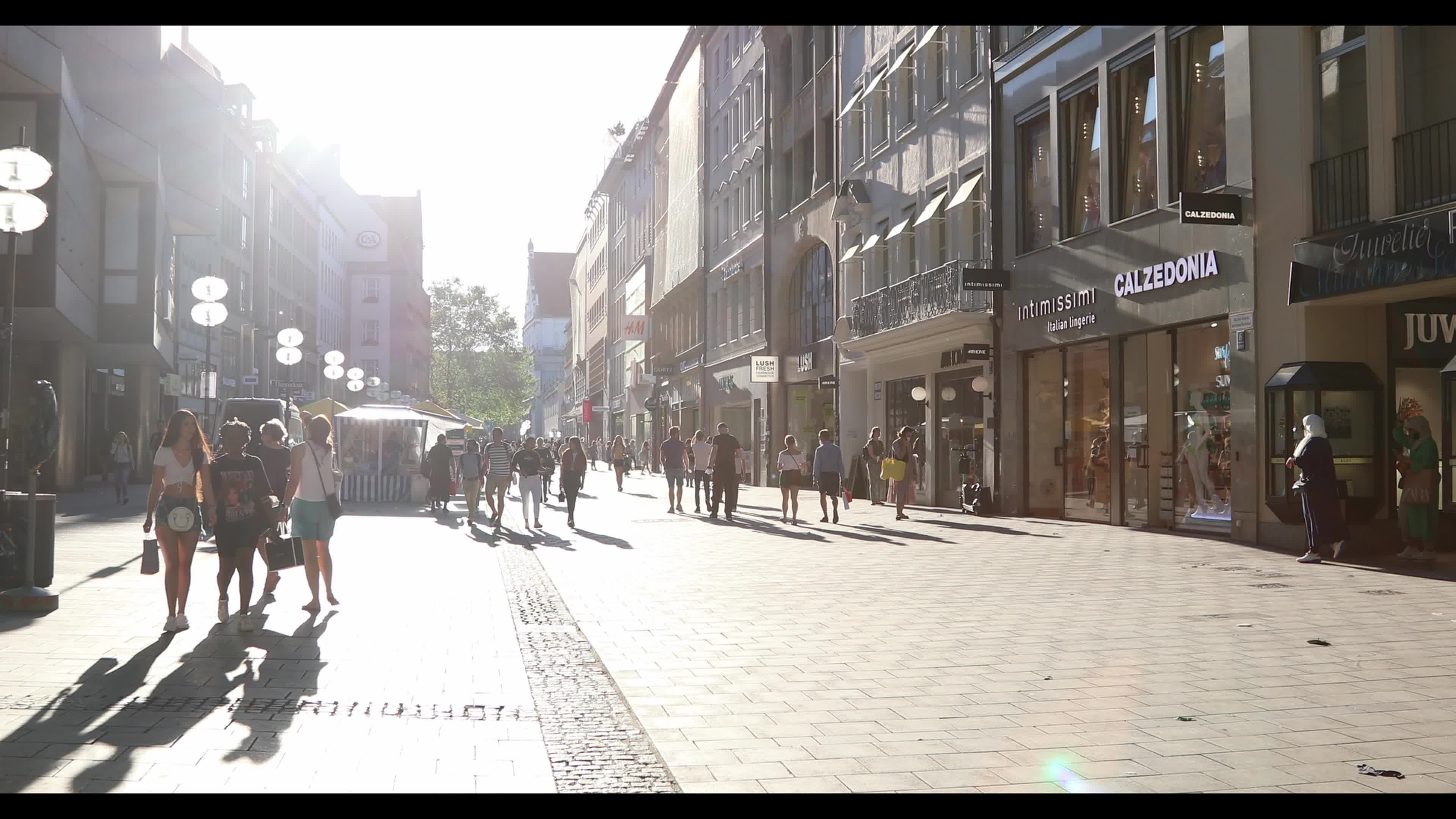Falling Covid-19 infections and Euro 2020 atmosphere in Munich