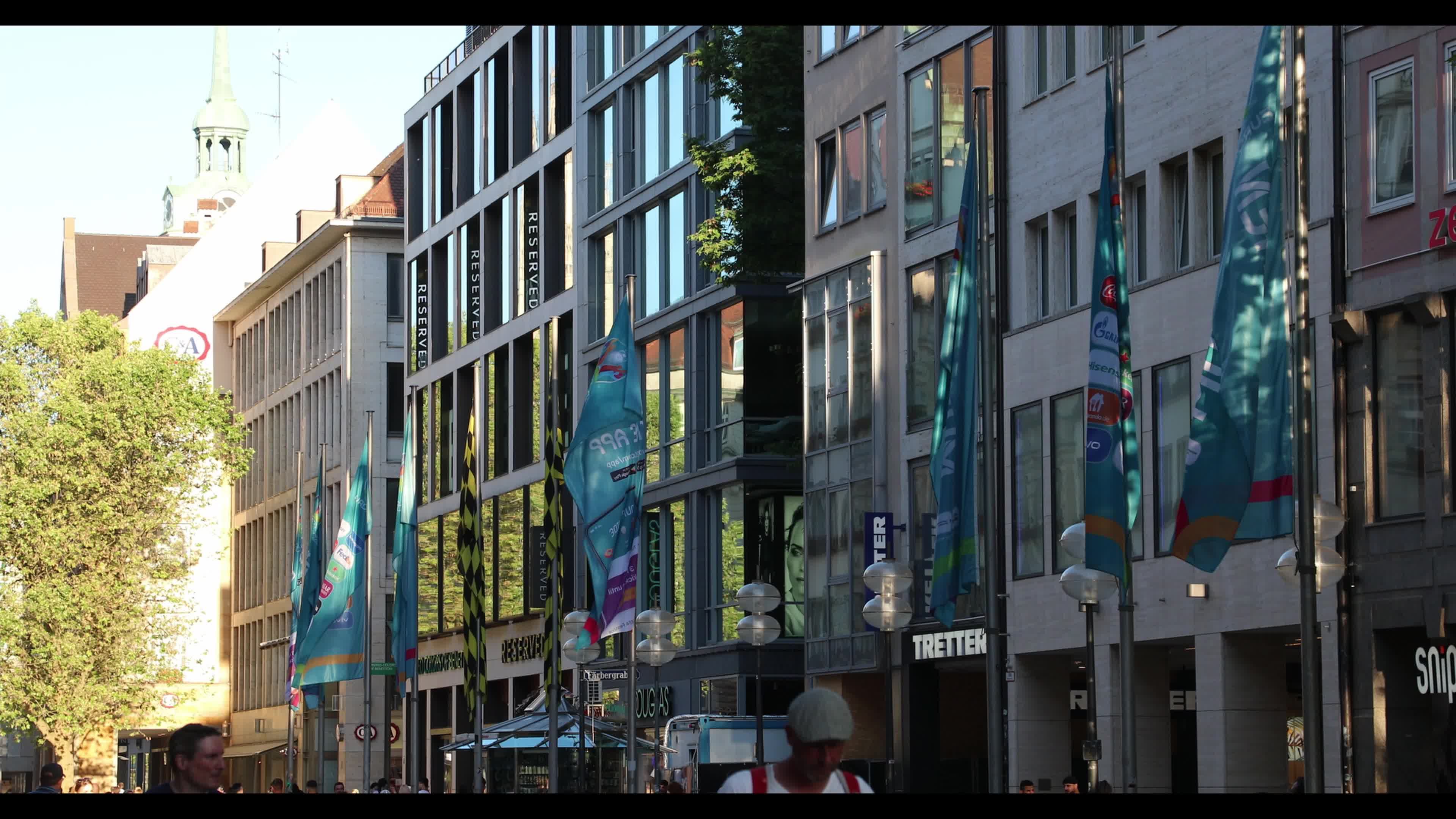 Falling Covid-19 infections and Euro 2020 atmosphere in Munich