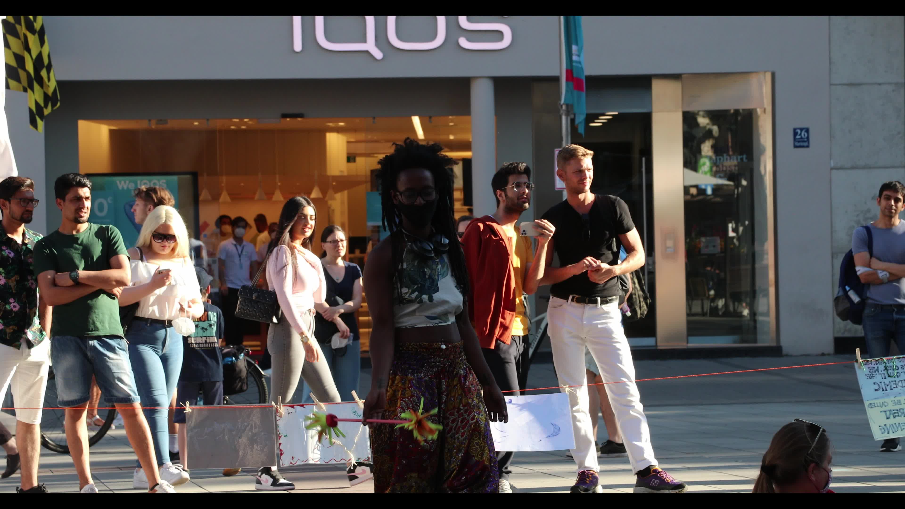 Meditation and dance protest against the Covid measures in Munich