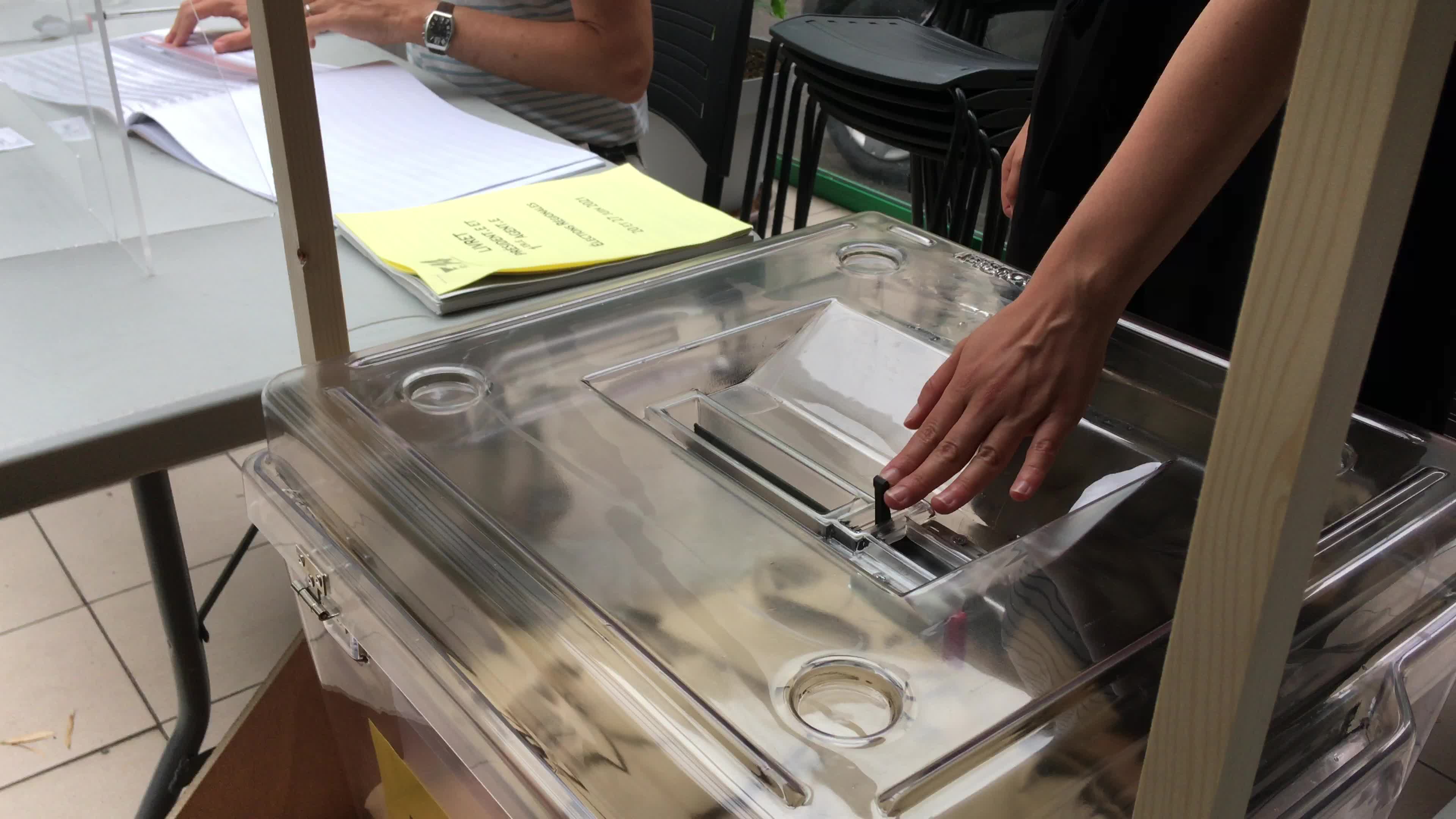 First round of the French regional elections in Paris