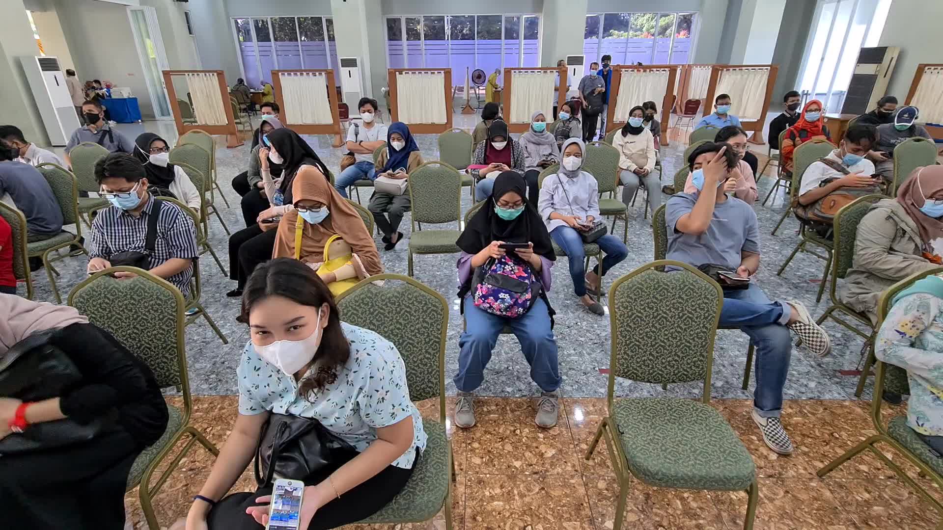 Coronavirus vaccination for teenagers in Indonesia