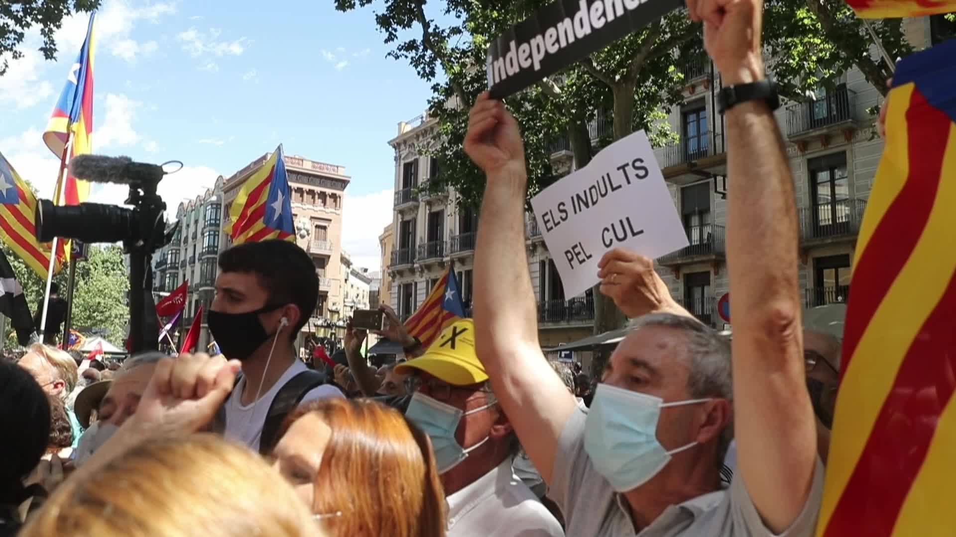 Demonstration against Spanish Presdent Pedro Sanchez in Barcelona