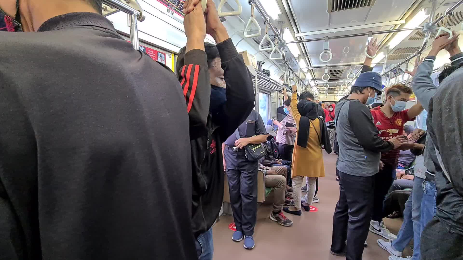 Rush hours in Indonesia amid the Covid-19 pandemic