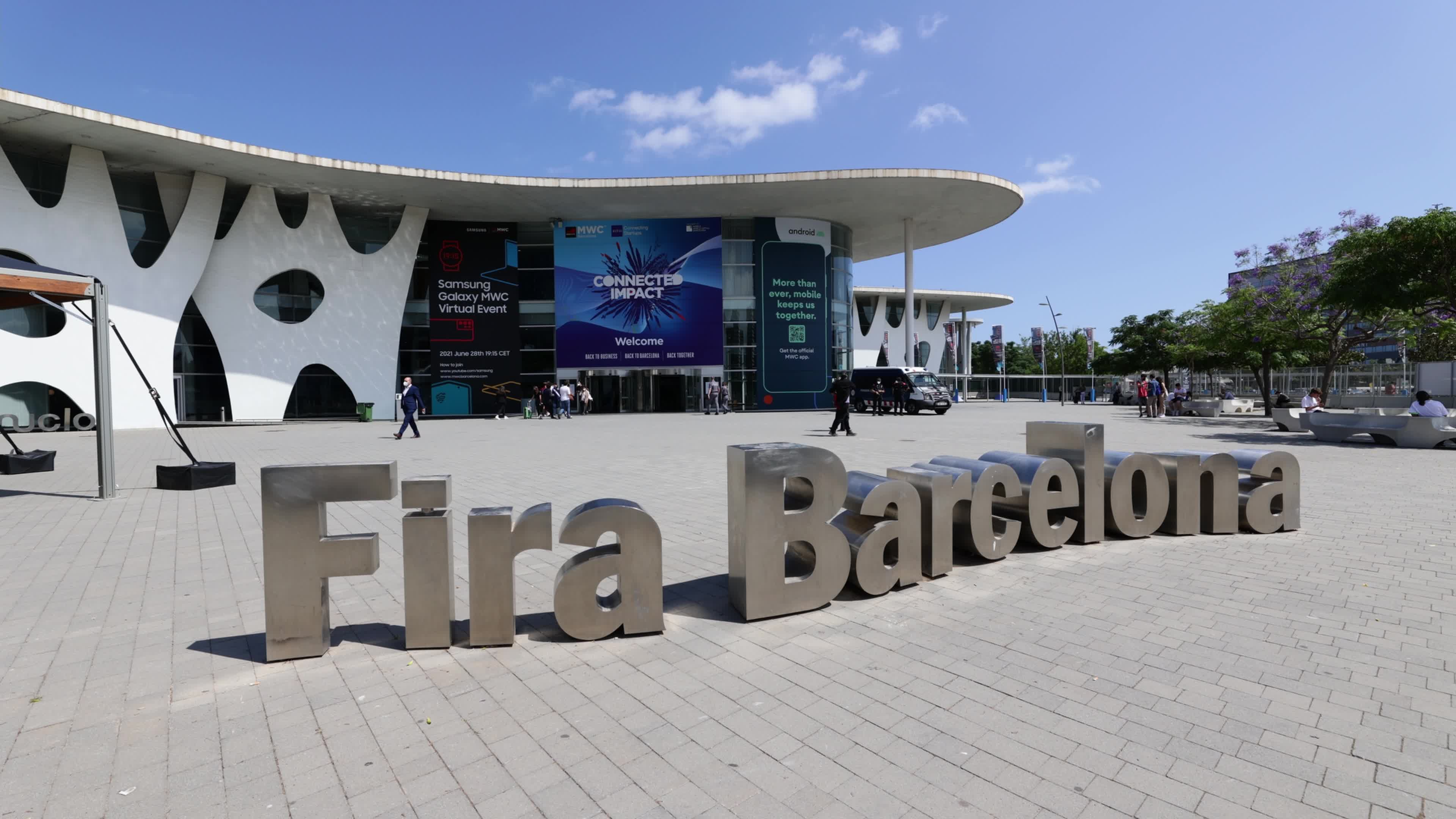 Mobile World Congress exterior ambience