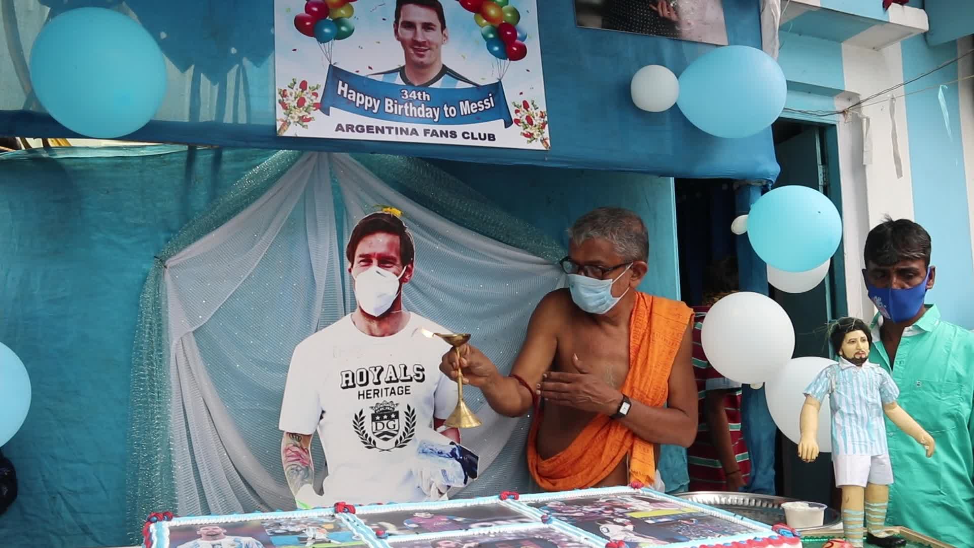 India celebrates the 34th birthday of Lionel Messi