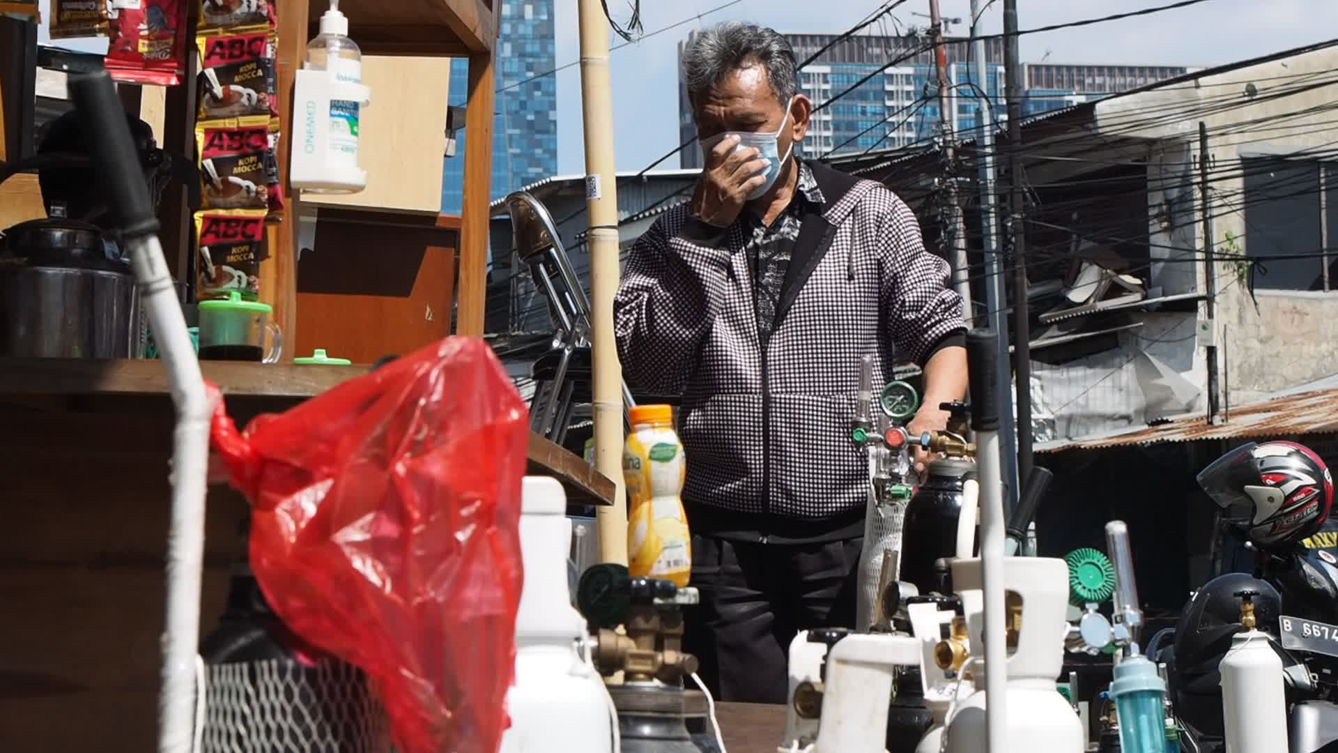 Oxygen crisis in Indonesia amid the Covid-19 pandemic