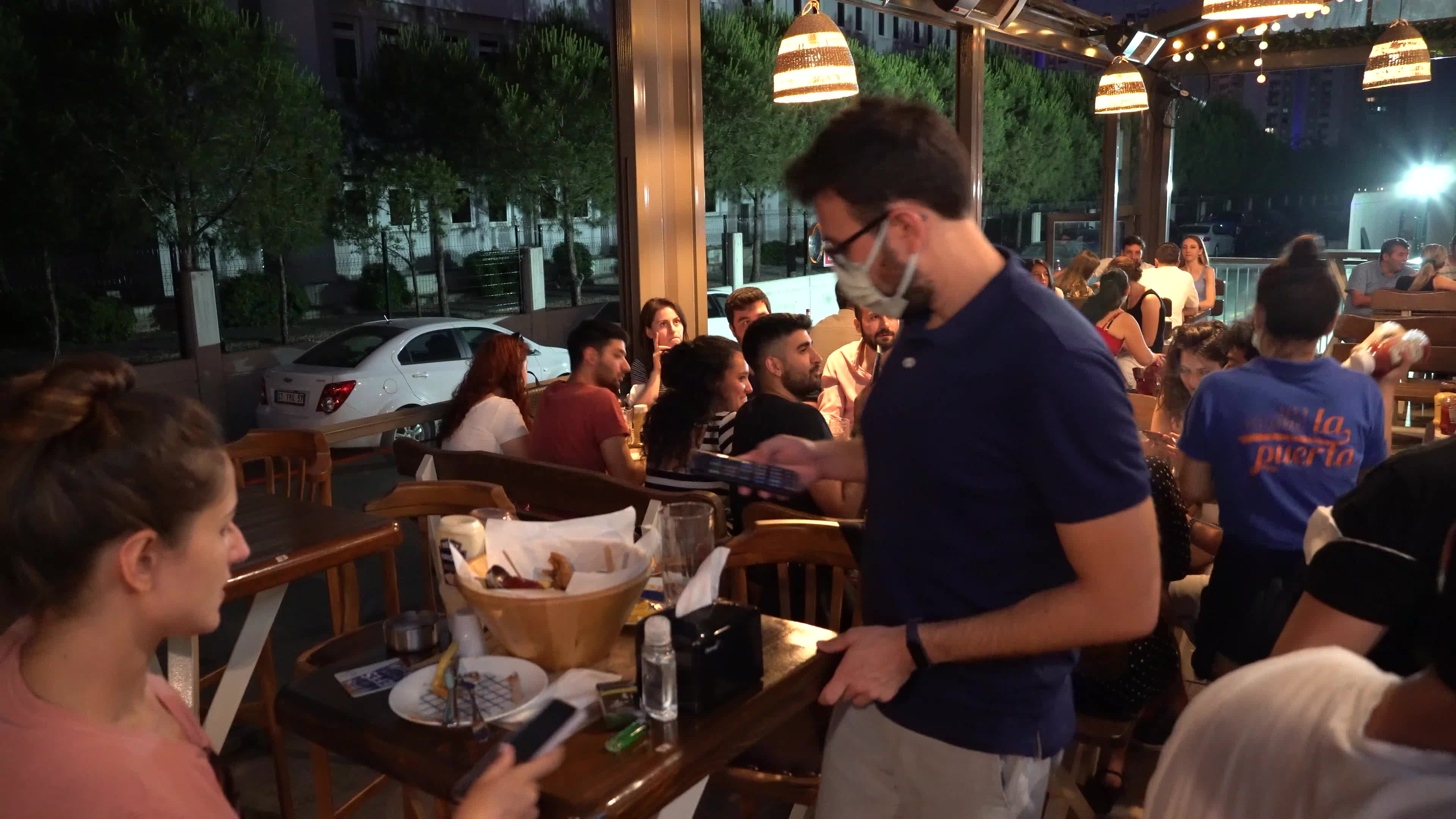 Coronavirus outbreak, restrictions eased in Turkey