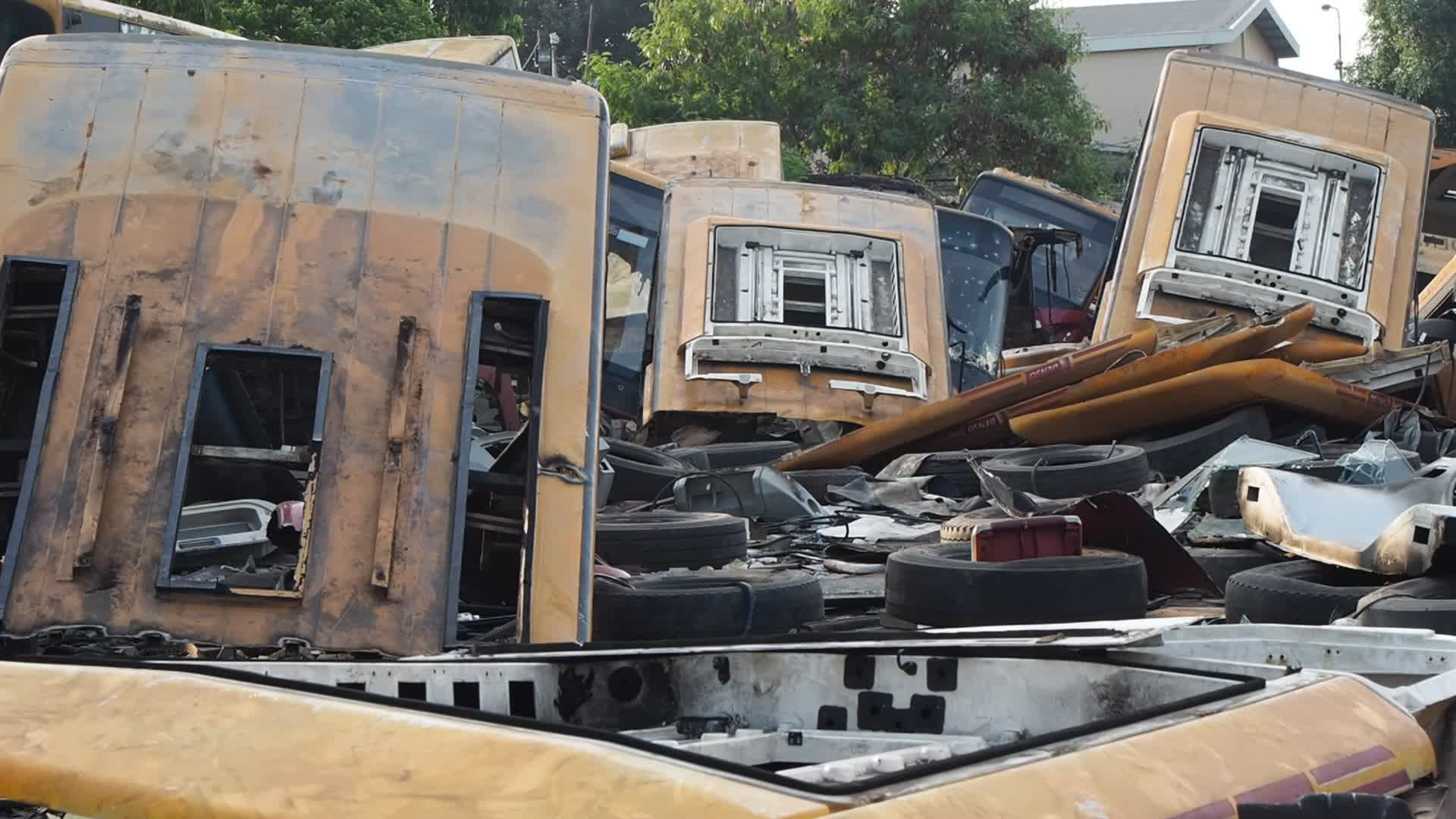 Looking at The 'Wreck' of Transjakarta Bus