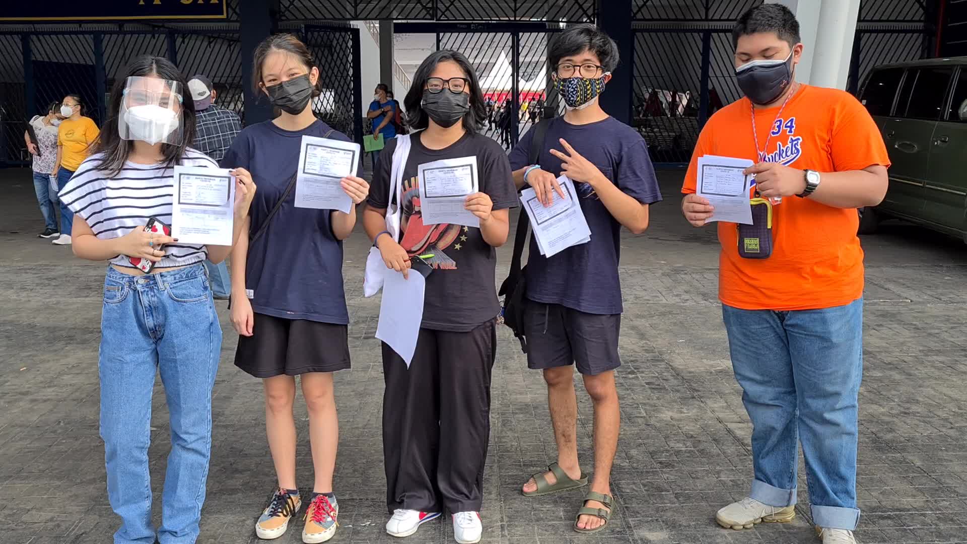 Coronavirus vaccination for children aged 12-17 in Indonesia
