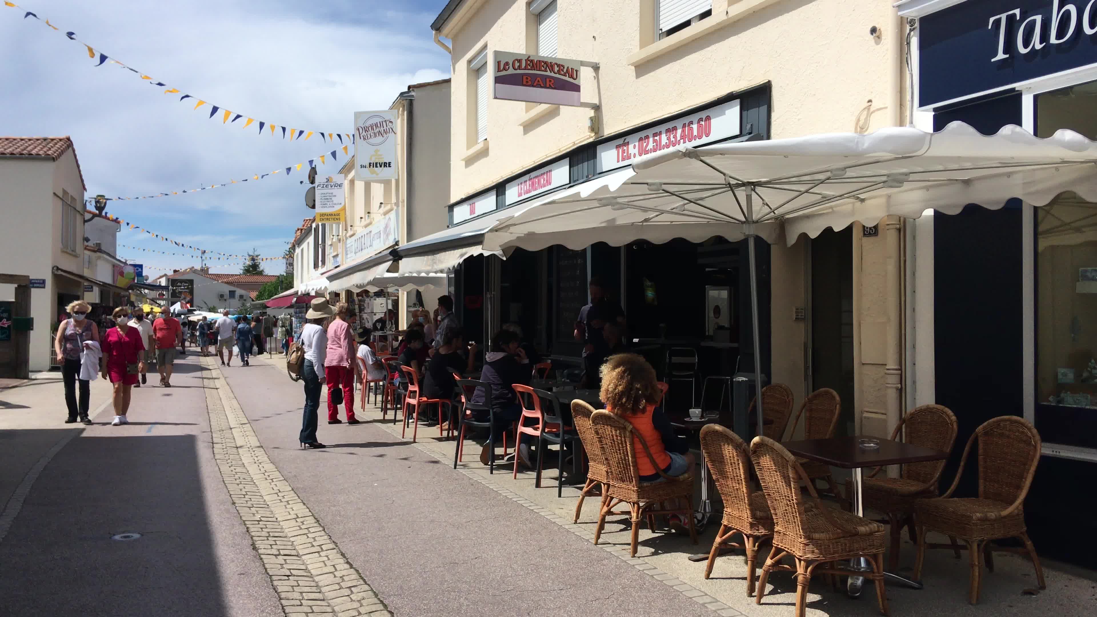 First day of summer vacation in France