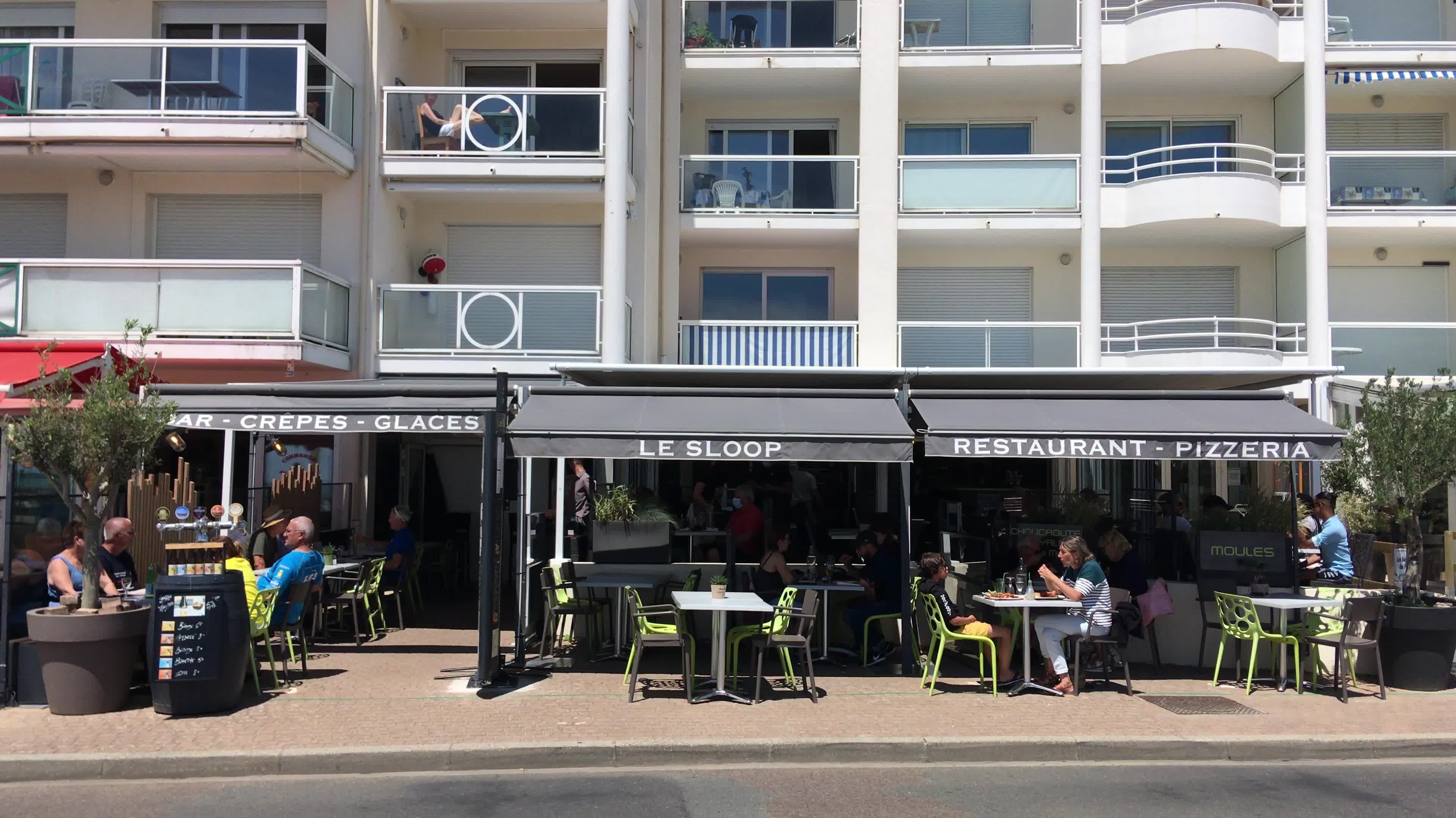 First day of summer vacation in France