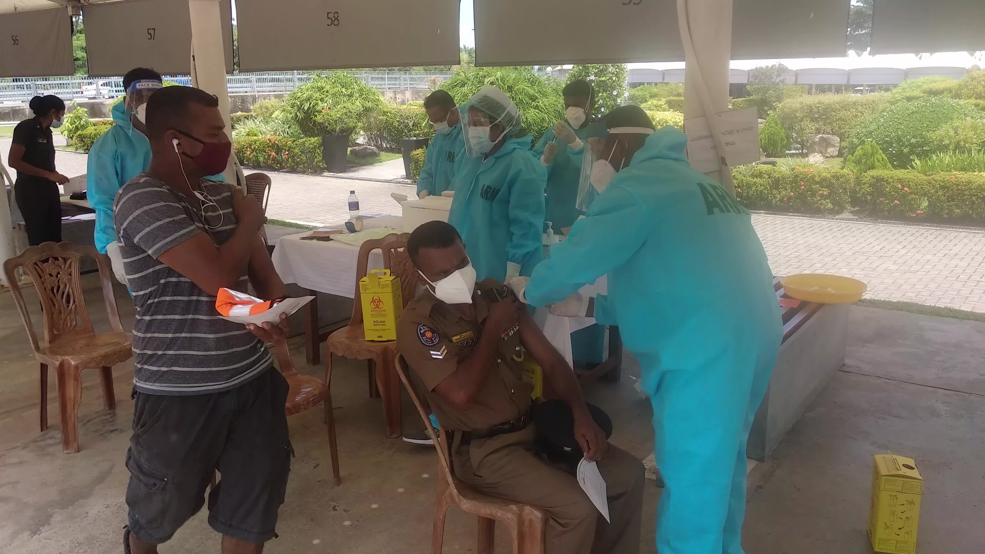 Coronavirus vaccination in Sri Lanka