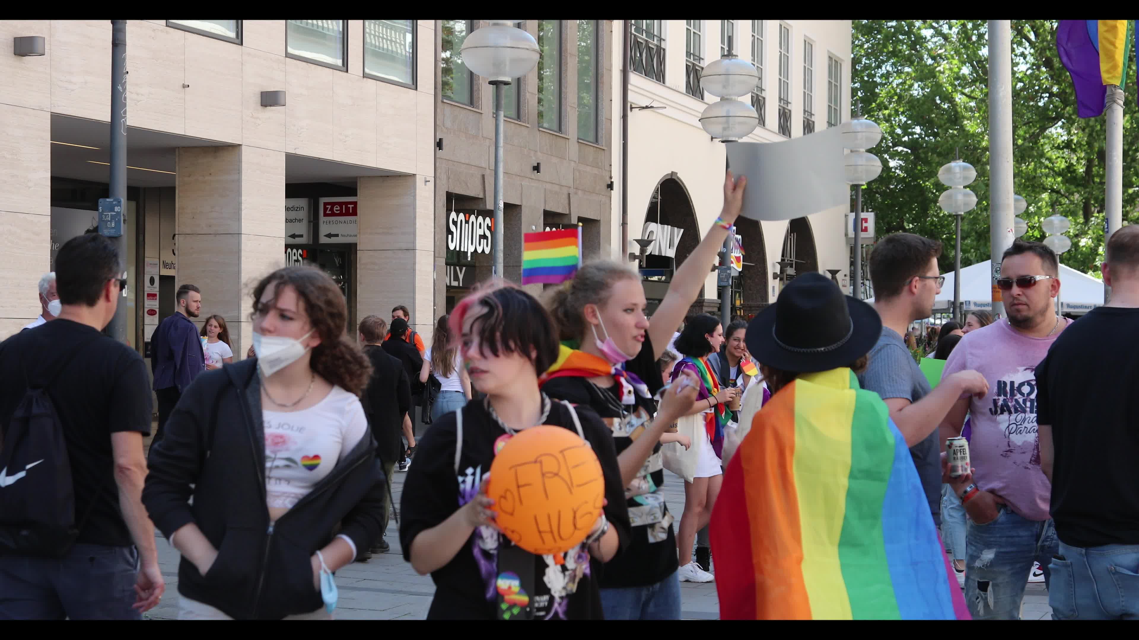 LGBTQ Community celebrates Pride in Munich
